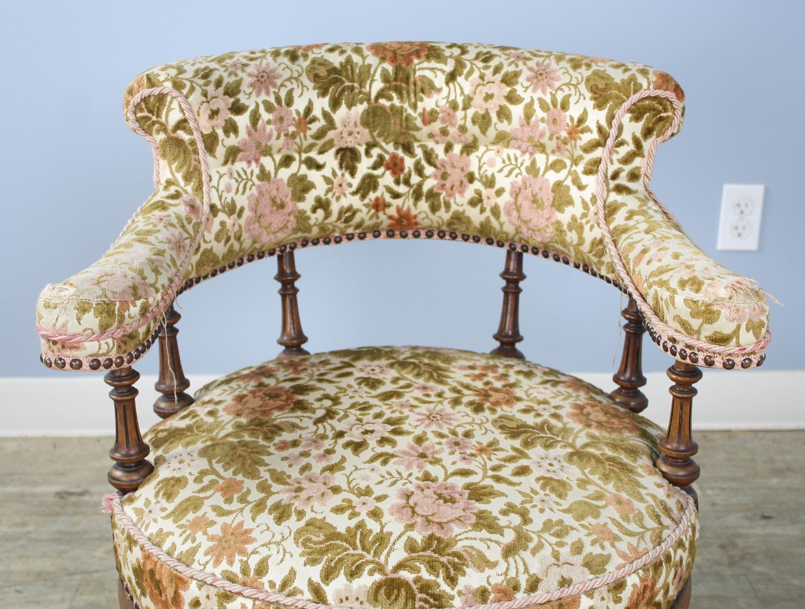 19th Century Easy Chair with Walnut Frame For Sale 2