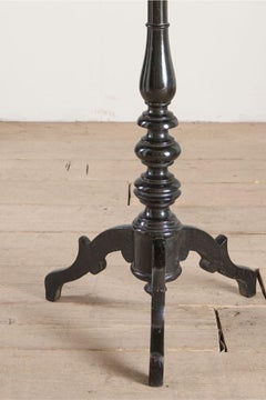 Table maçonnique ébonisée et peinte du 19e siècle