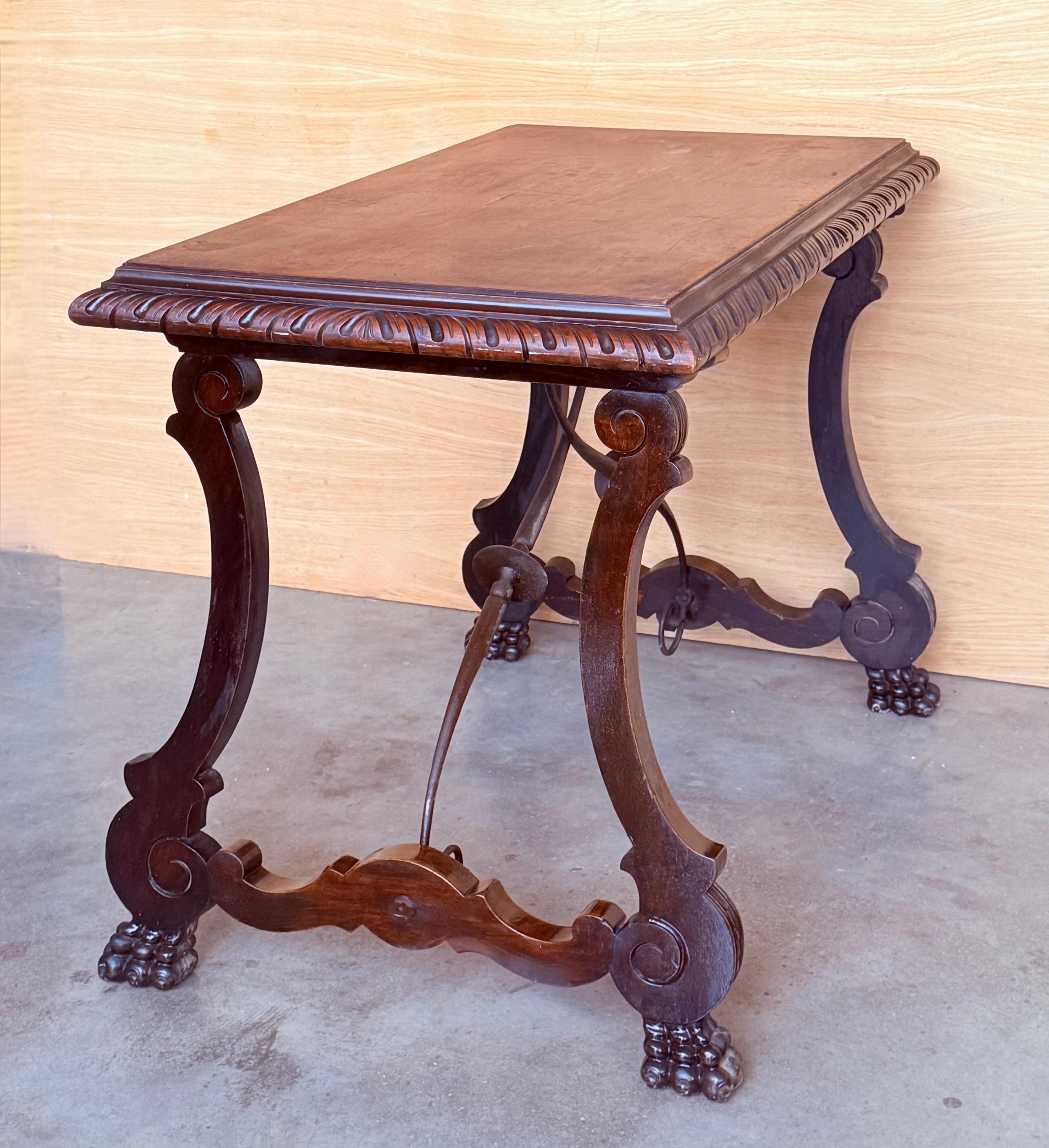 19th Century Ebonized Baroque Spanish Side or Desk Table with Lyre Legs For Sale 5
