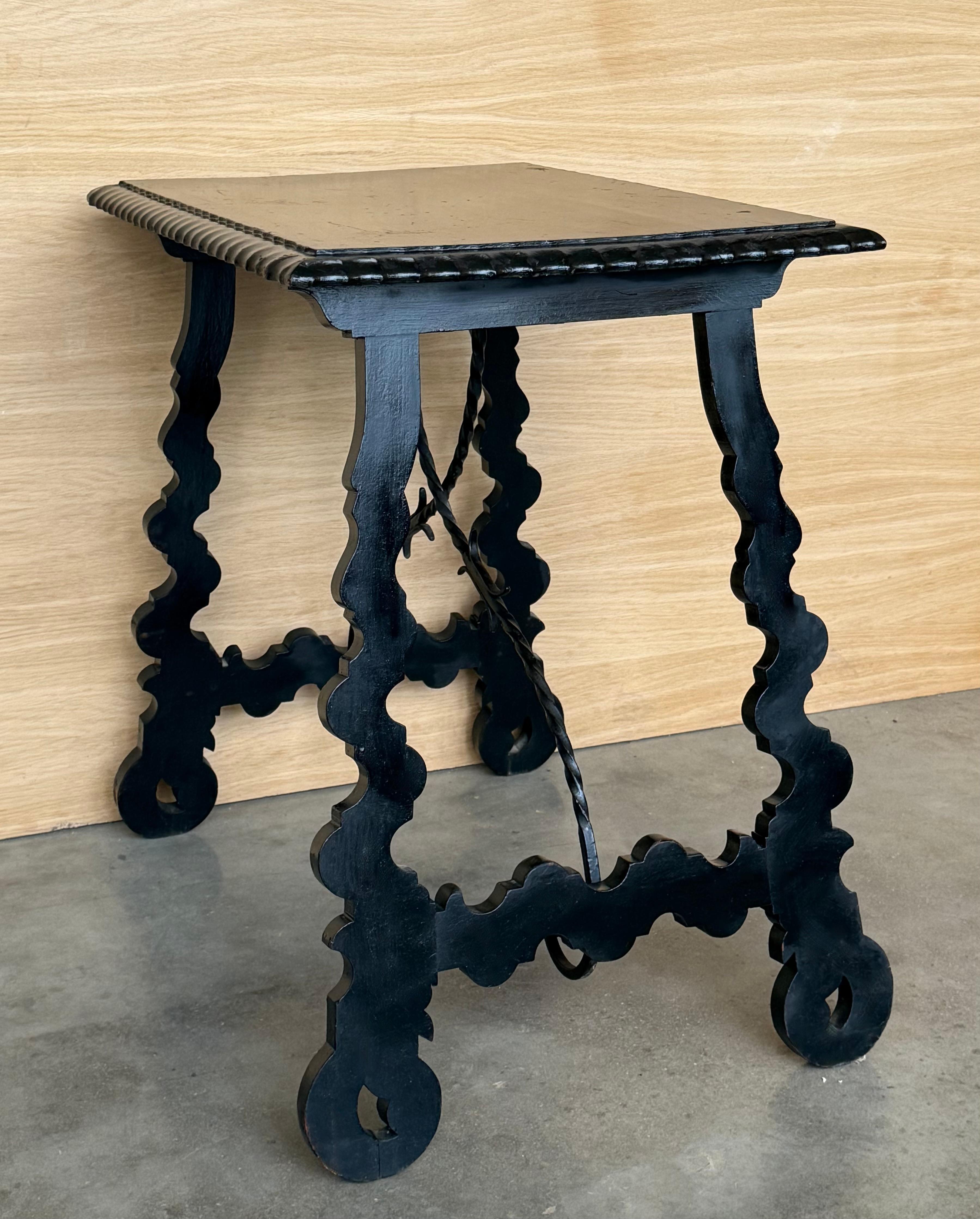 19th Century Ebonized Baroque Spanish Side Table with Lyre Legs For Sale 5