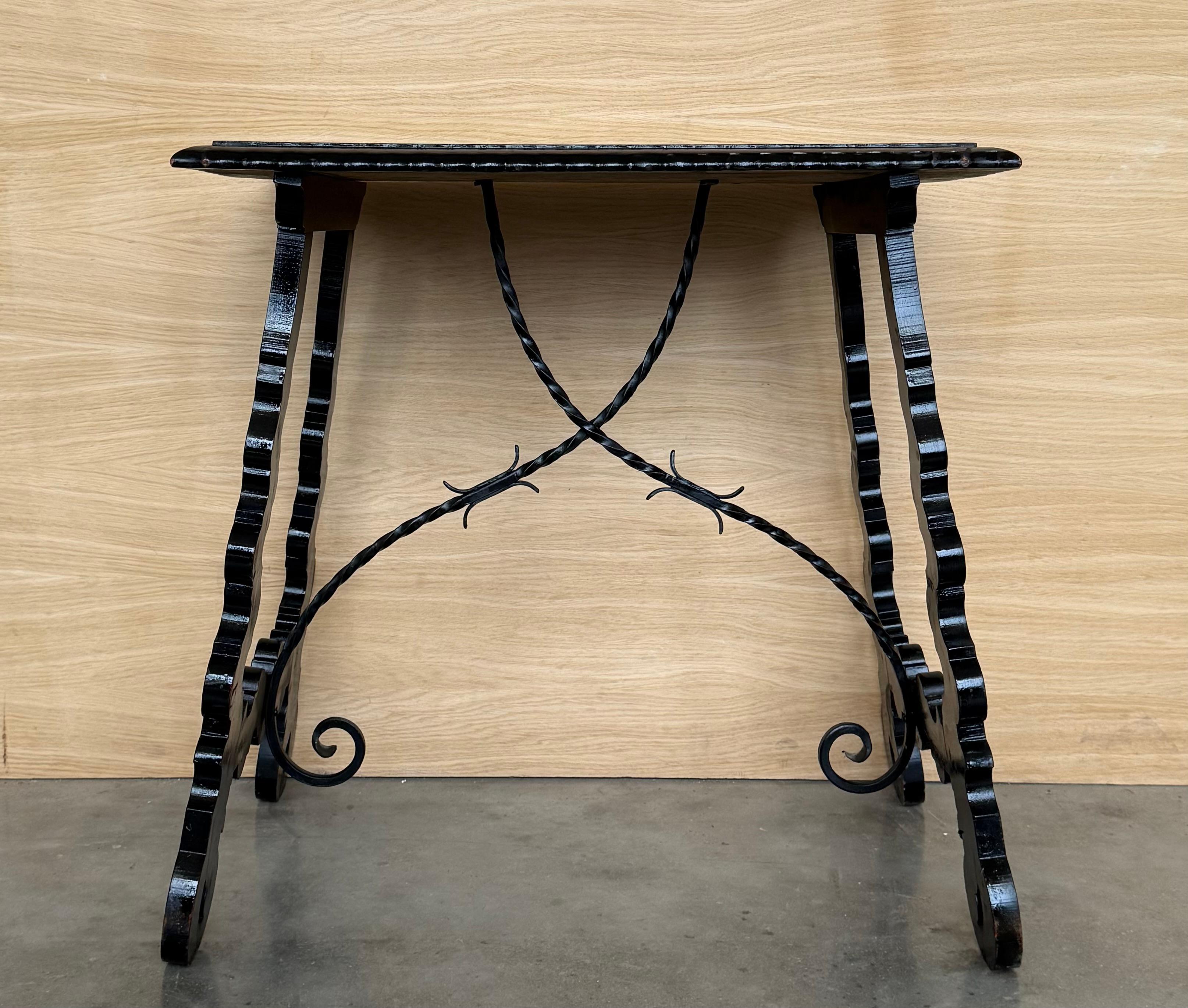 Spanish Colonial 19th Century Ebonized Baroque Spanish Side Table with Lyre Legs For Sale