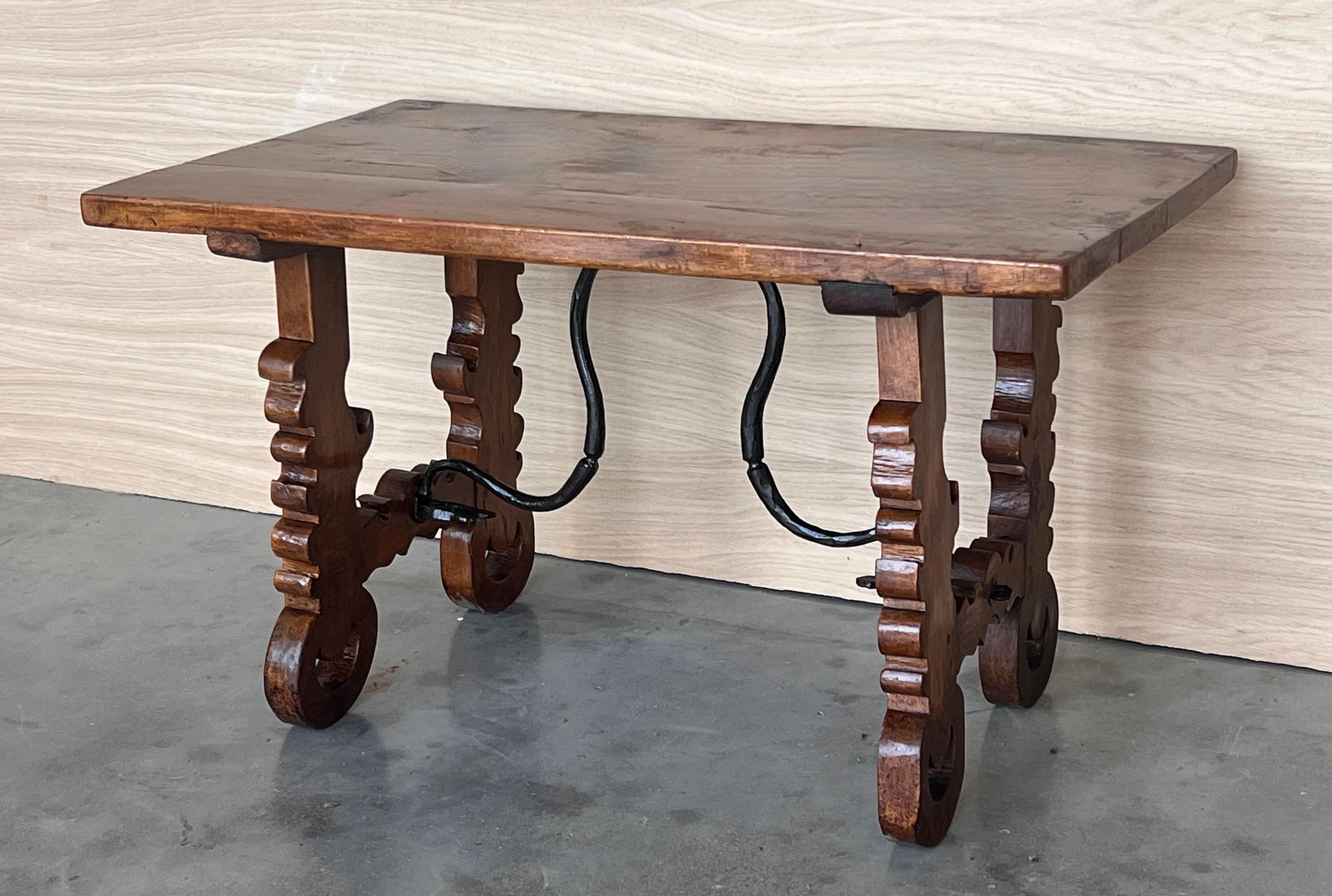 Carved 19th Century Ebonized Baroque Spanish Side Table with Lyre Legs