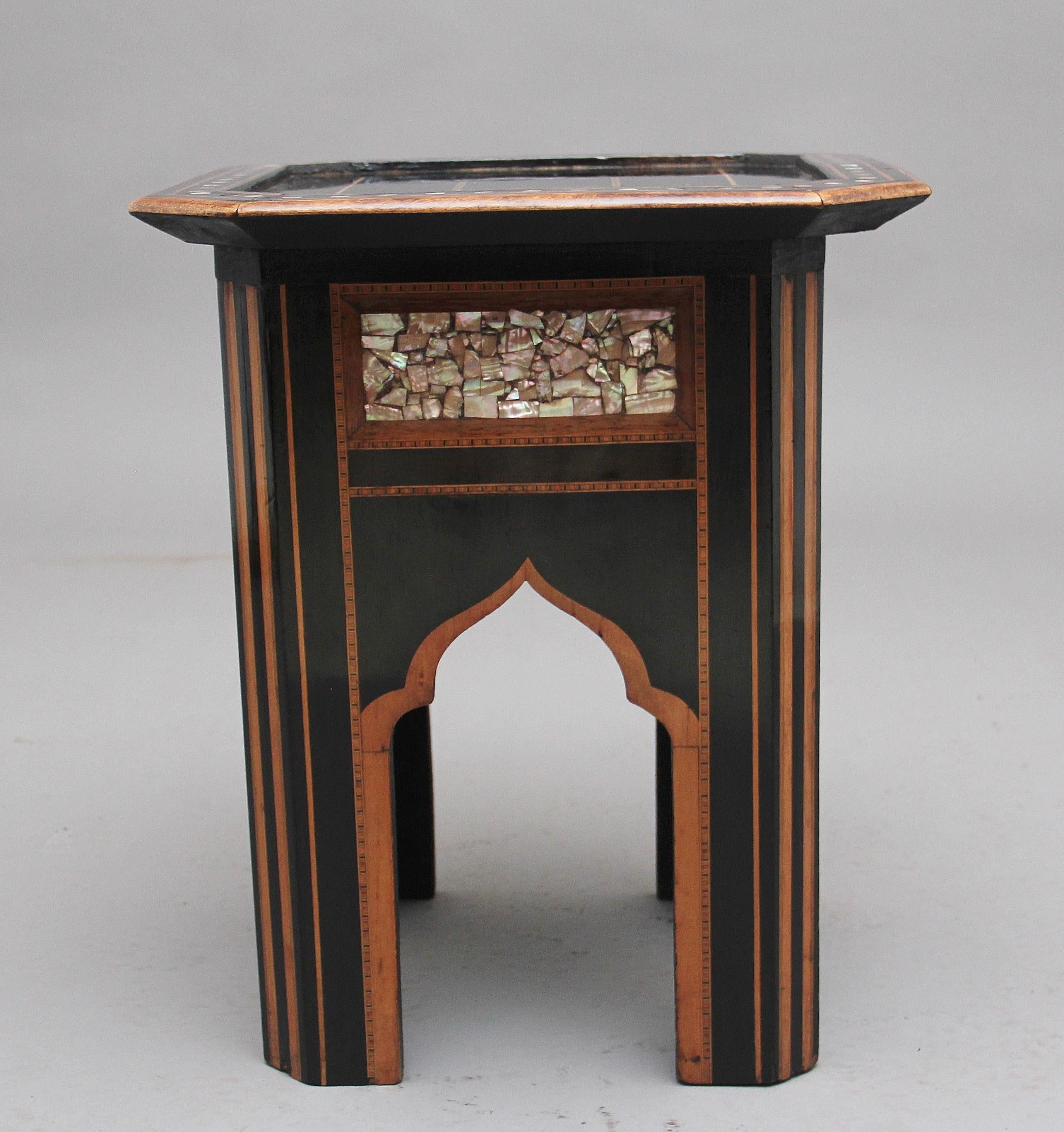19th Century Ebony and Inlaid Occasional Table In Good Condition In Martlesham, GB