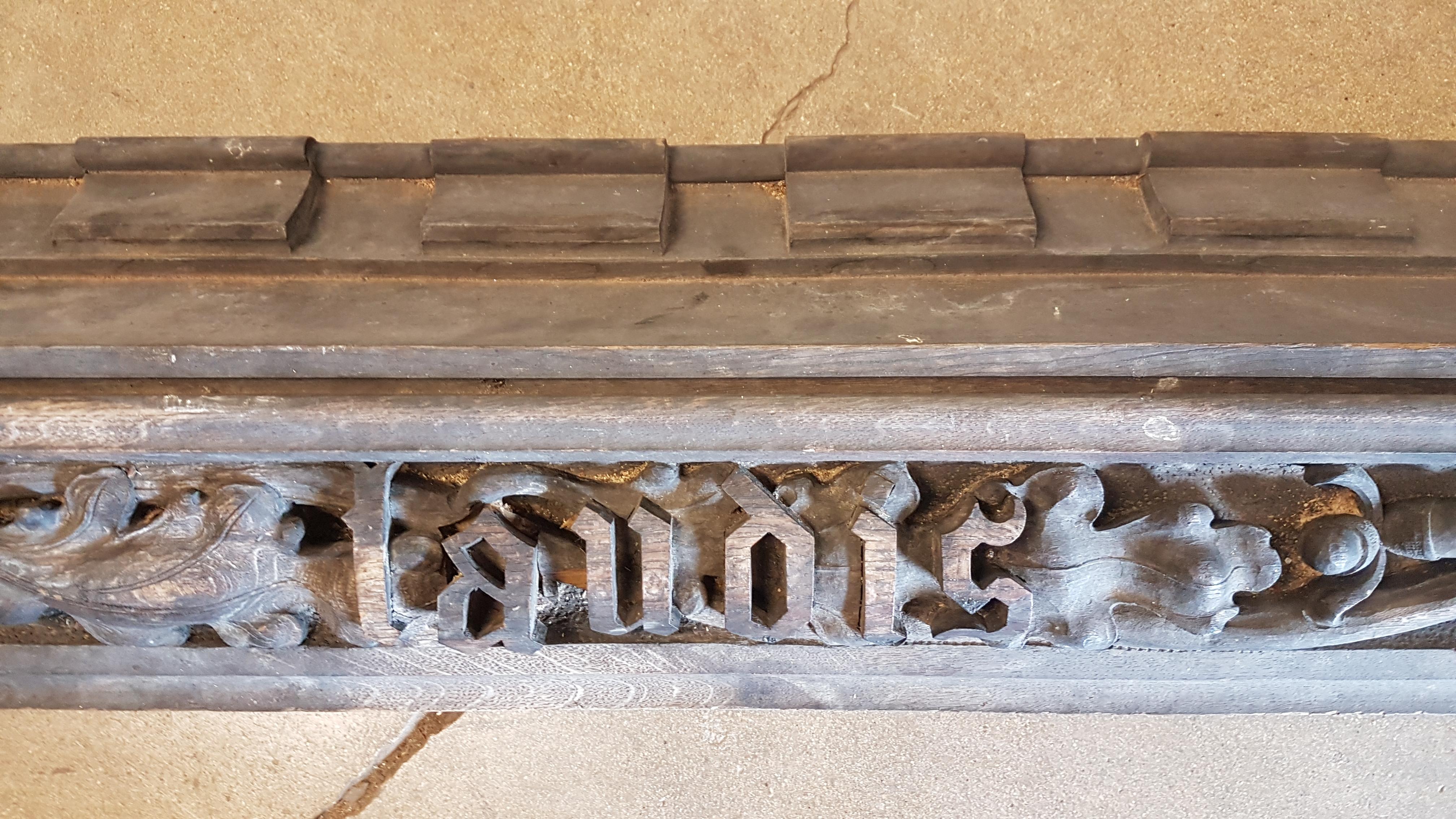 English 19th Century Ecclesiastical Carved Oak Beam Carved with Oak Leaves & Acorns For Sale