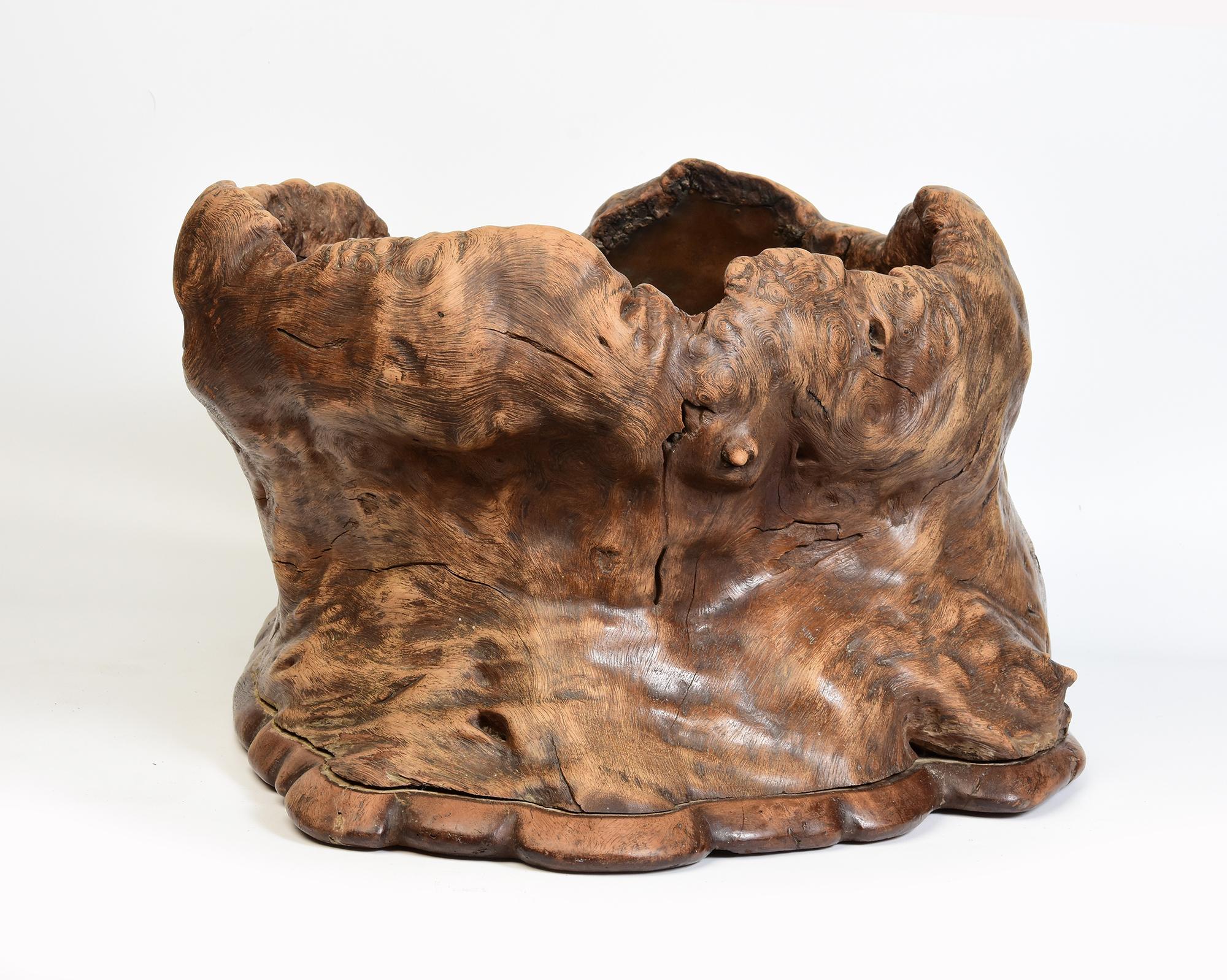 19e siècle, Edo, Vaisseau japonais ancien en bois de ronce 