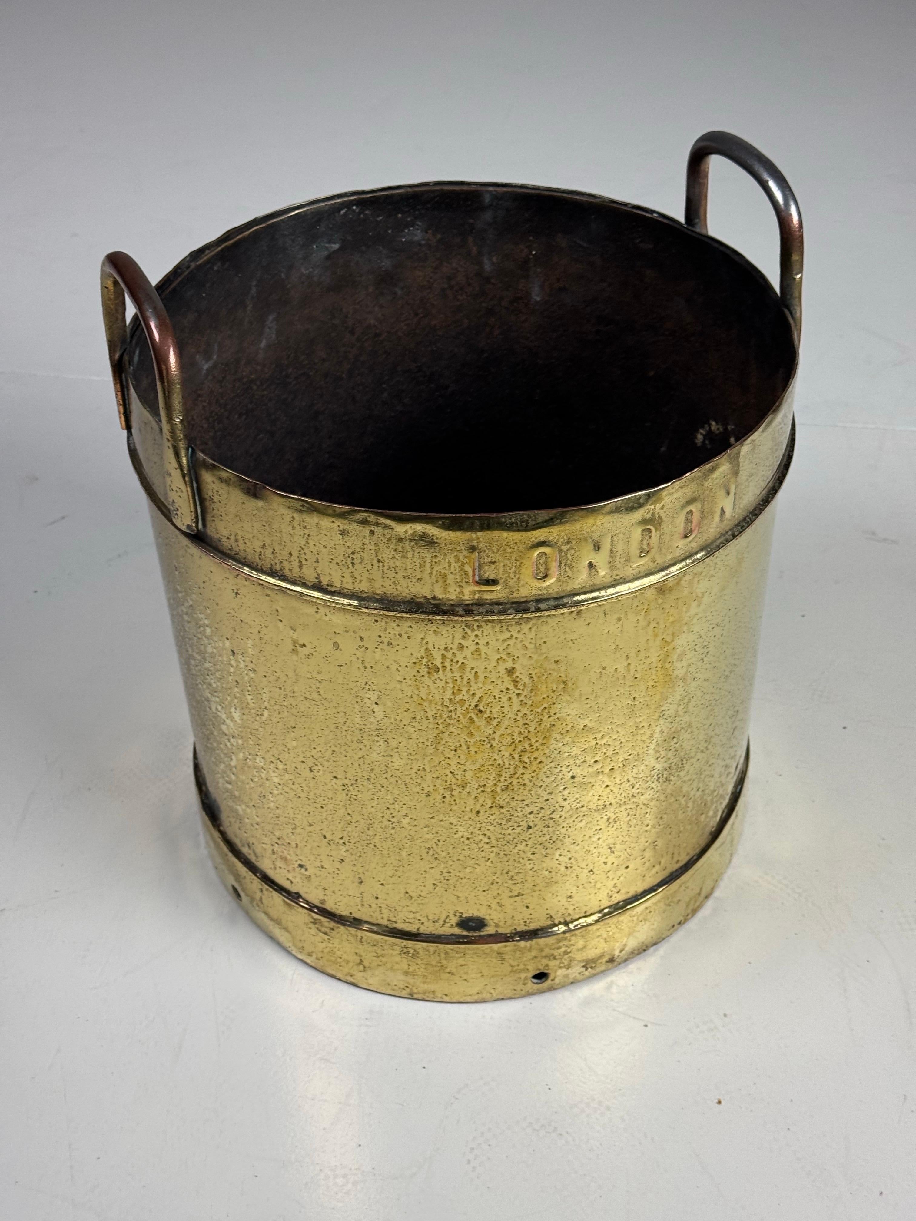 19th century Edwards & Sons wine cooler For Sale 1