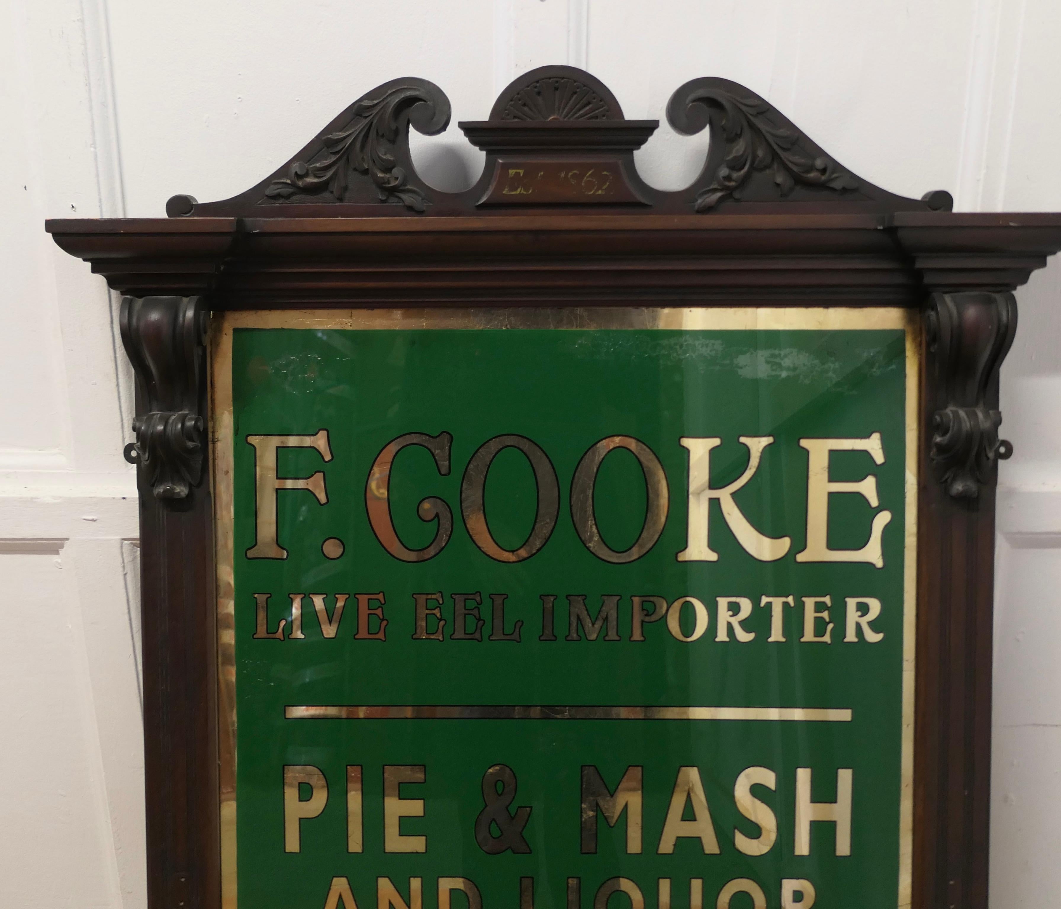  19th Century Eel and Pie Shop Advertising Wall Mirror Sign    In Good Condition In Chillerton, Isle of Wight