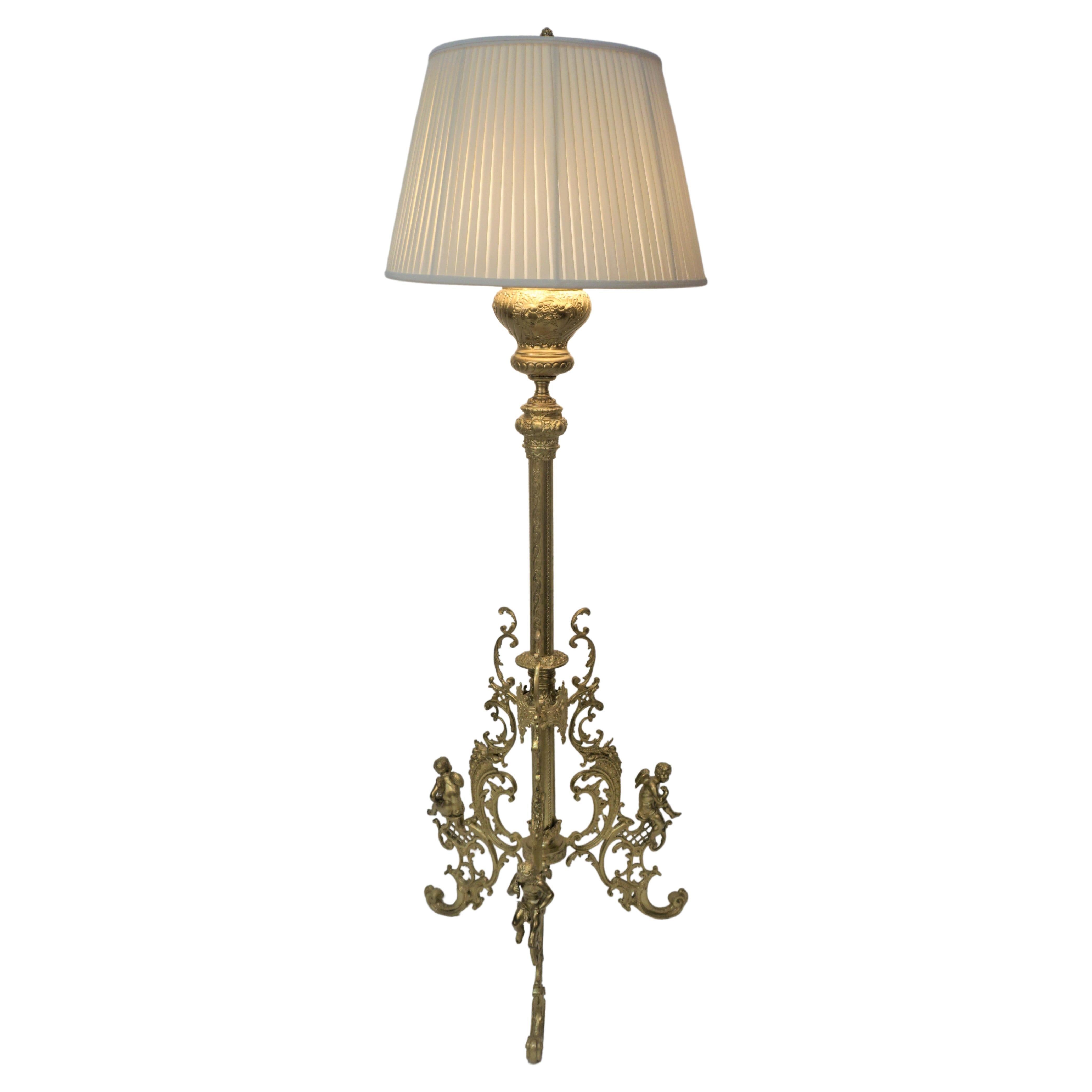 19th Century Electrefied Bronze Floor Oil Lamp For Sale