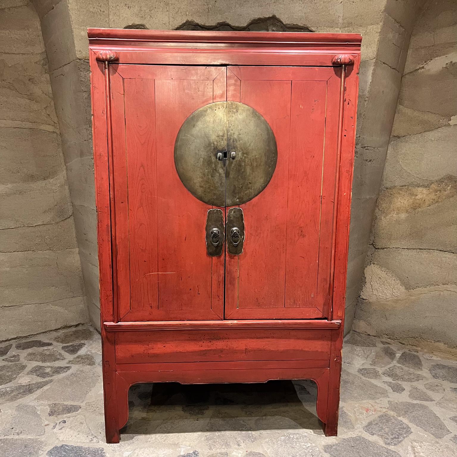 Qing 19th Century Elegant Antique Red Chinese Cabinet Wedding Chest For Sale