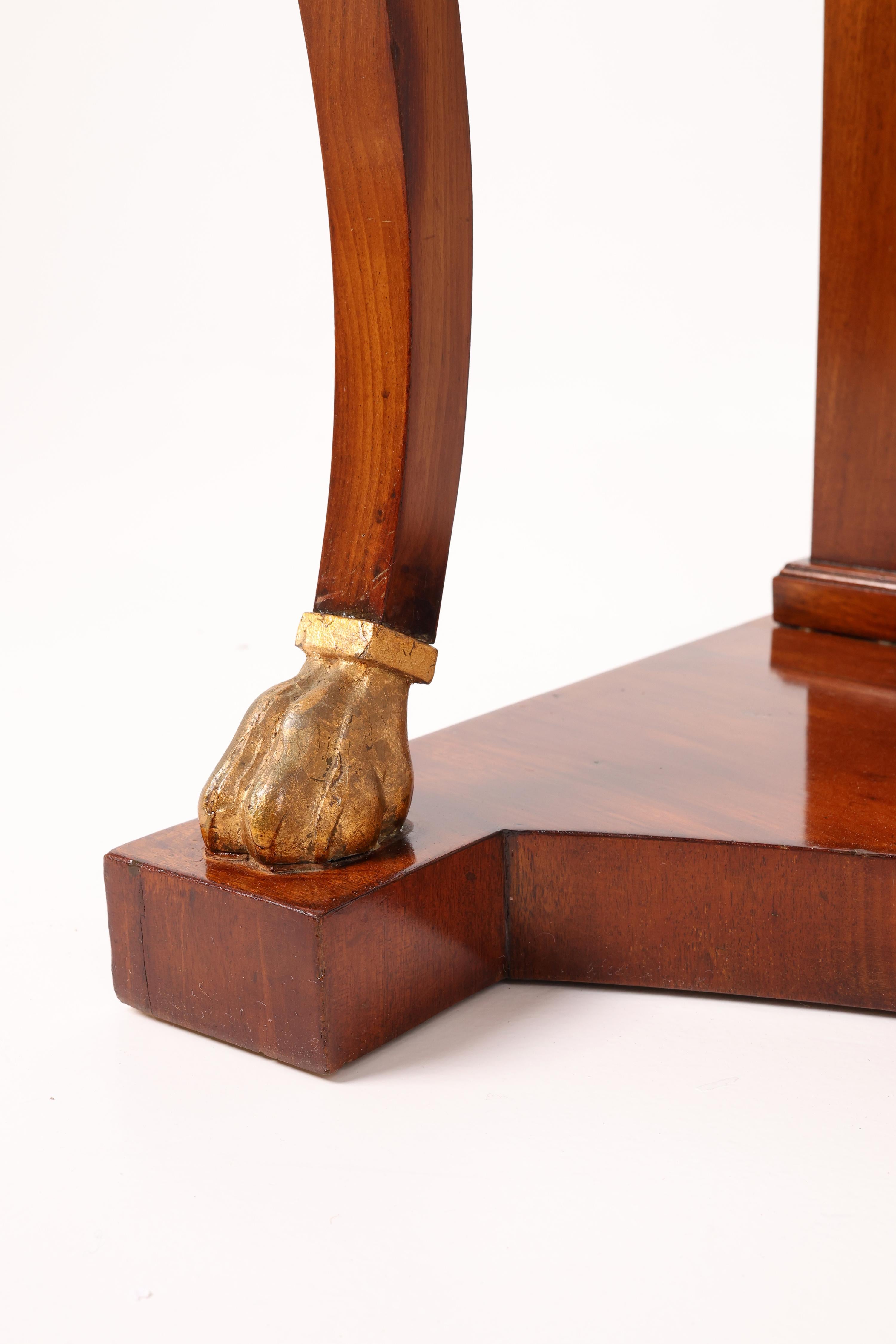 19th Century Elegant Mahogany-Veneered Console Table For Sale 3