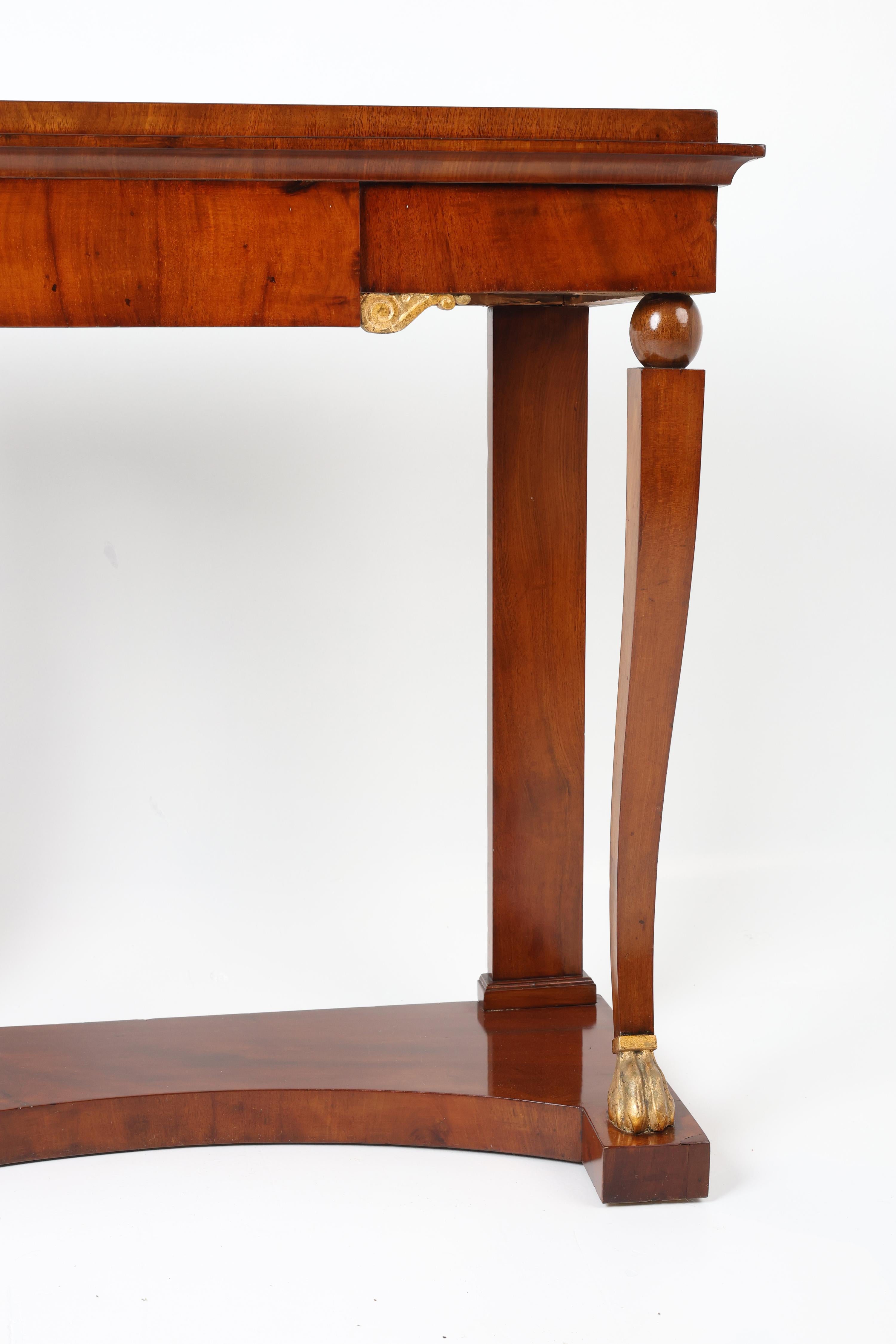 19th Century Elegant Mahogany-Veneered Console Table For Sale 4