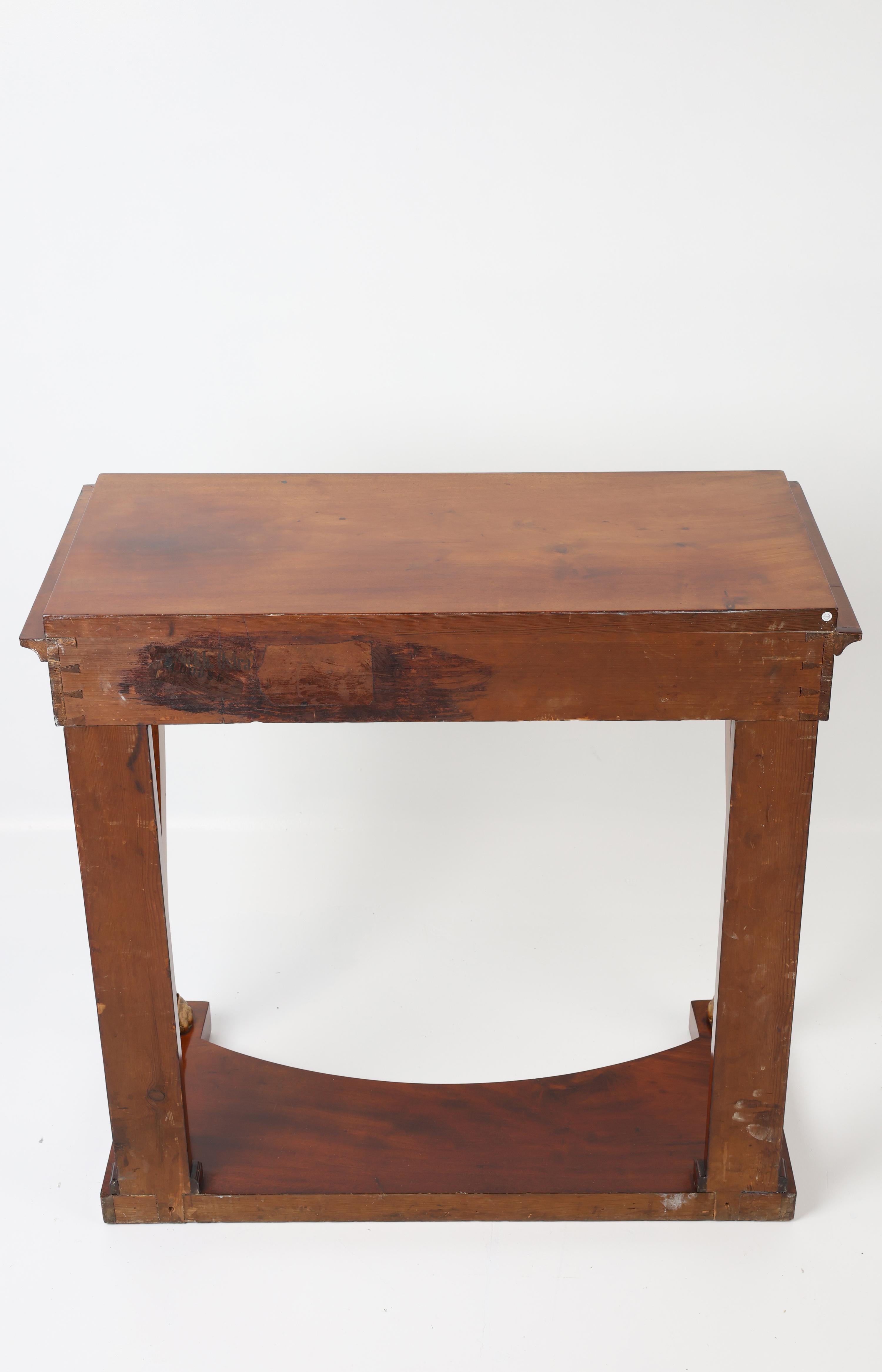 19th Century Elegant Mahogany-Veneered Console Table In Good Condition For Sale In Stahnsdorf, DE