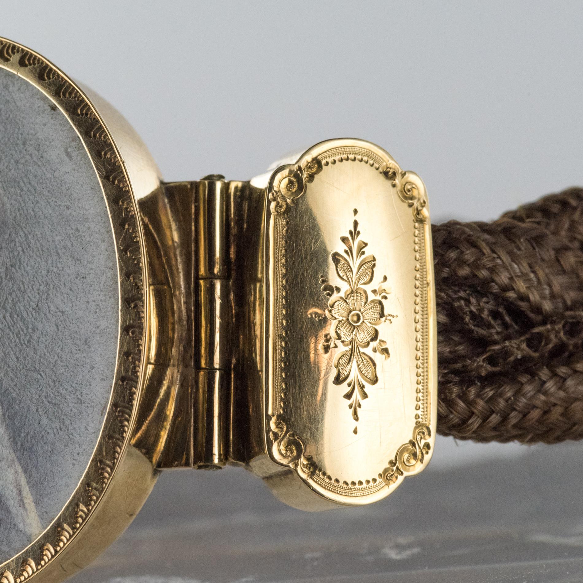 19th Century Elegant Photography 18 Karat Yellow Gold Hair Bracelet For Sale 11