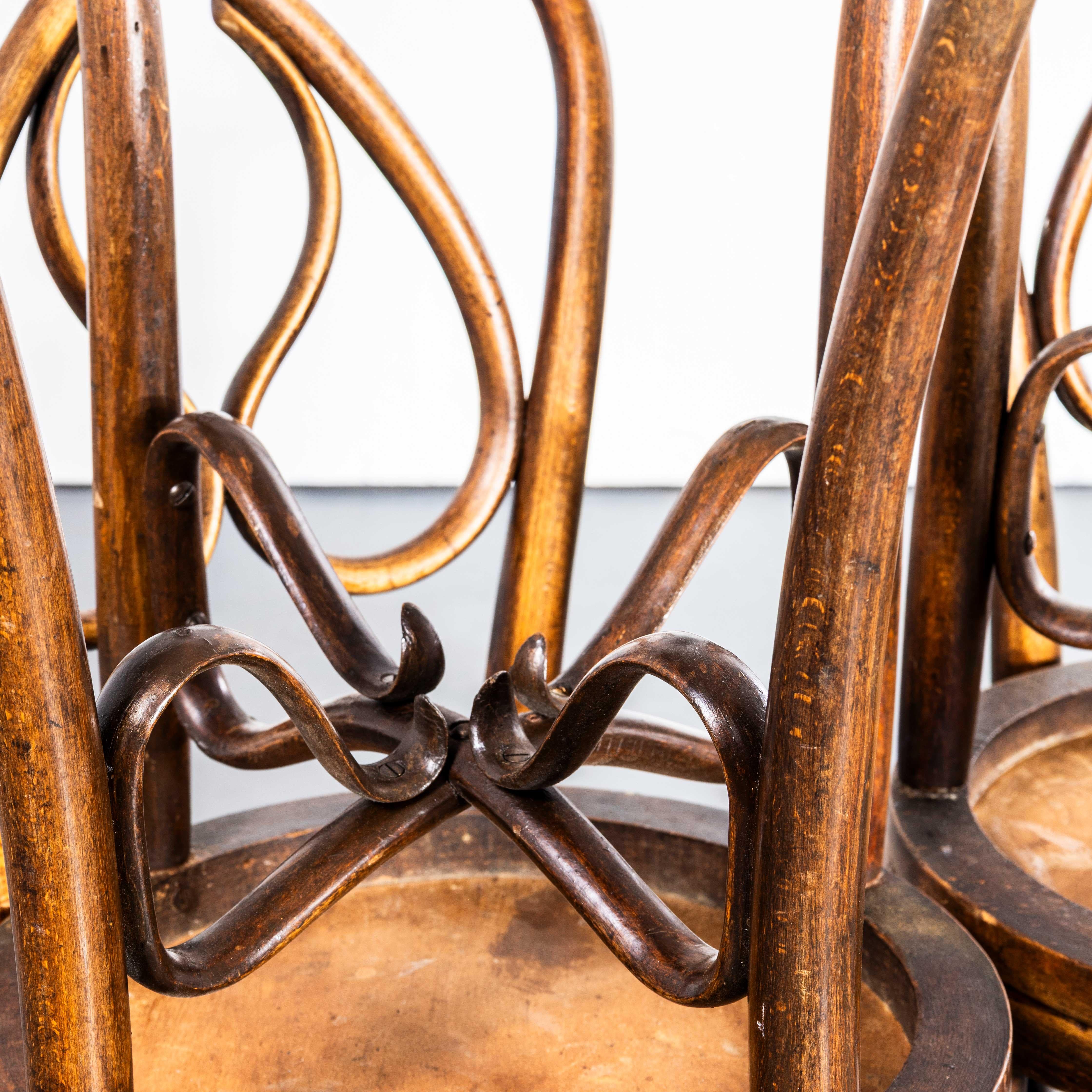 Chaises de salle à manger à Thonet en forme de bretzel du 19e siècle - Ensemble de quatre chaises en vente 5