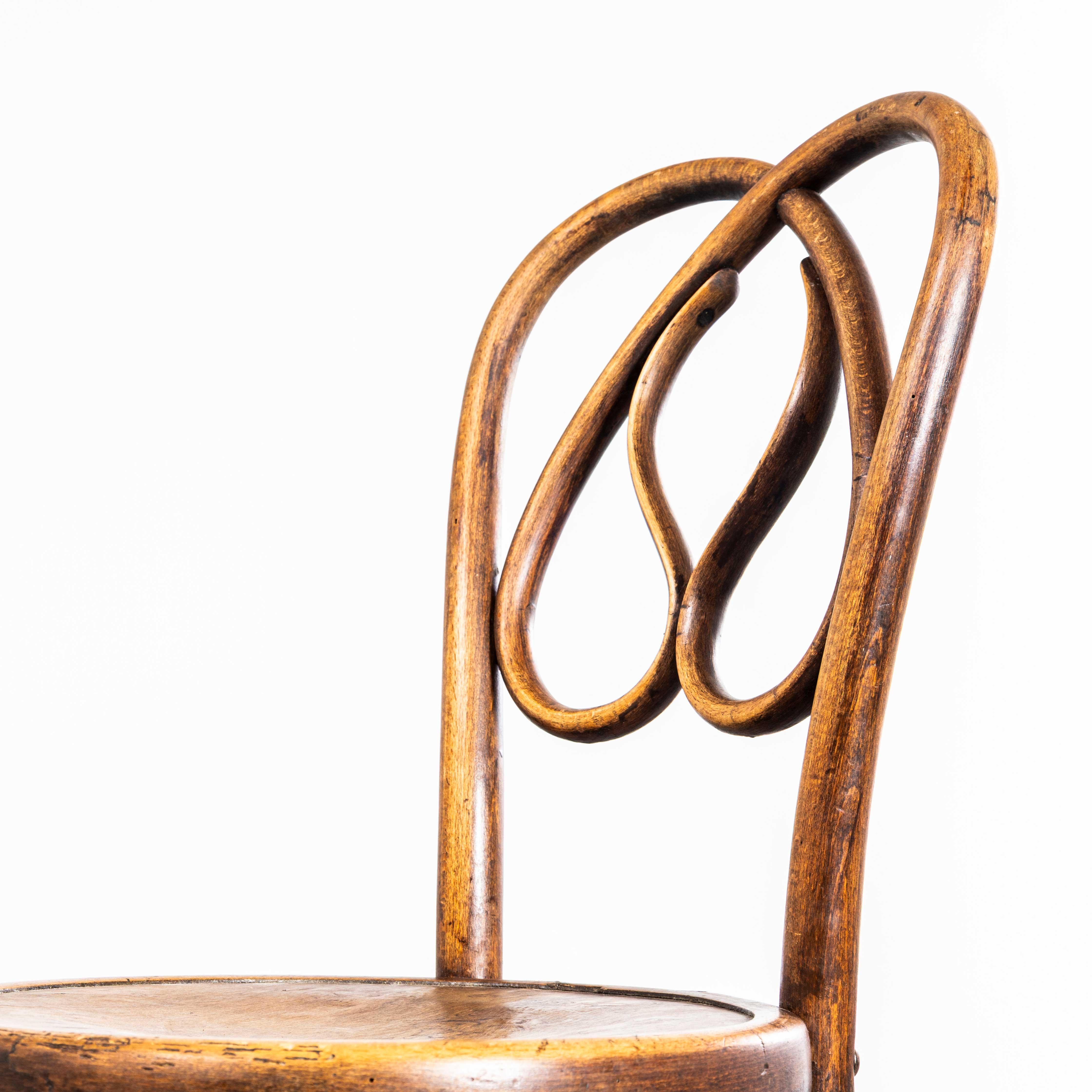 Chaises de salle à manger à Thonet en forme de bretzel du 19e siècle - Ensemble de quatre chaises en vente 2