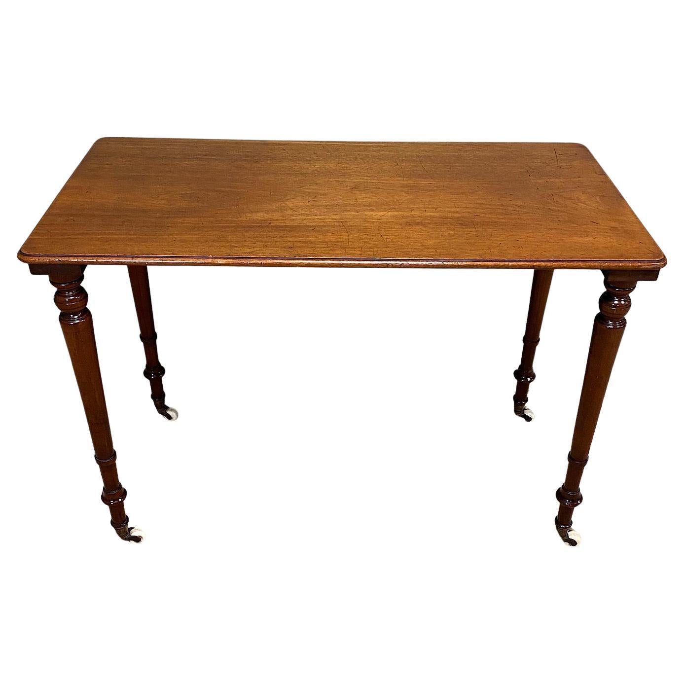 19th Century Elegant Victorian Mahogany Antique Side Stretcher Table For Sale