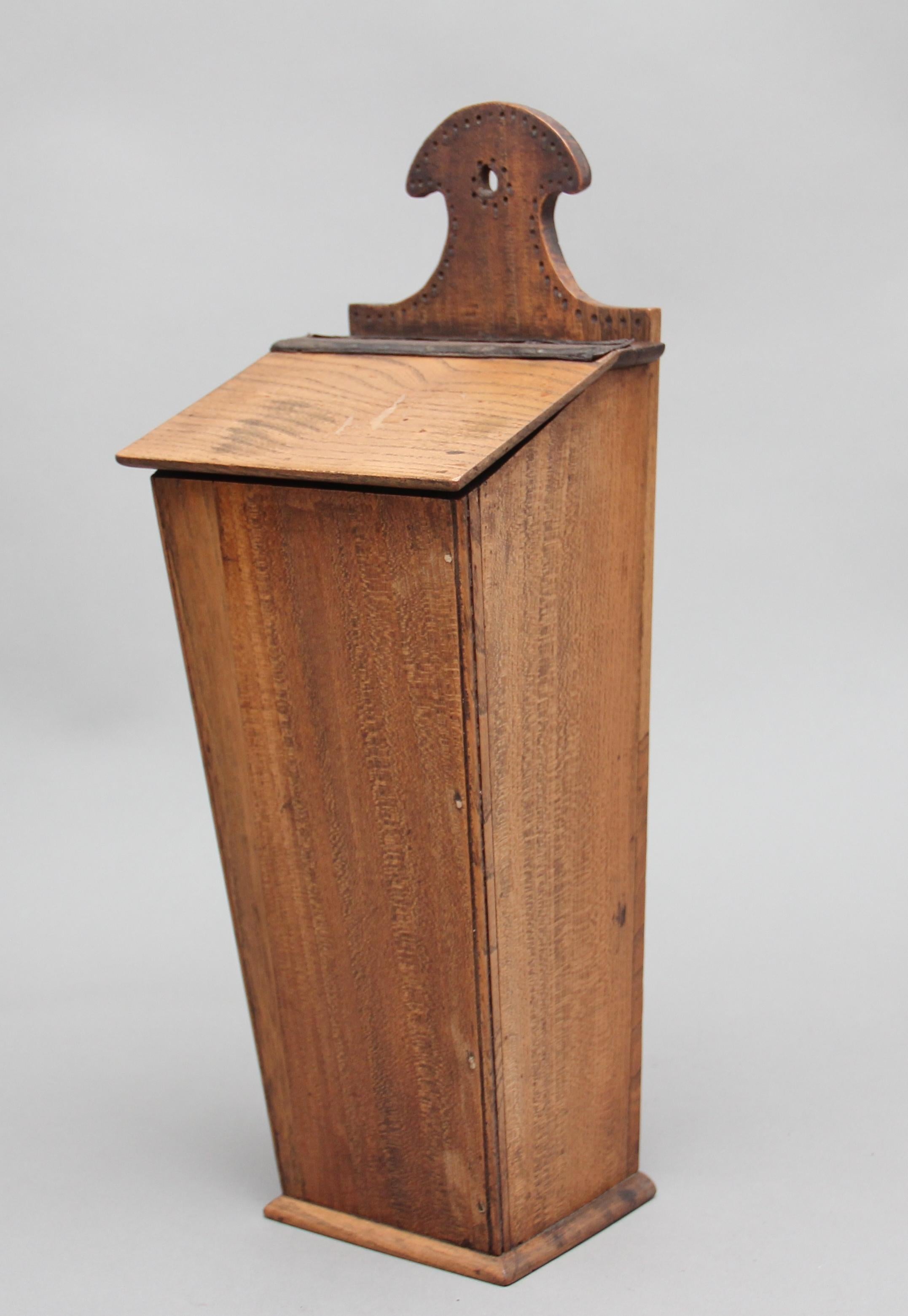 Early Victorian 19th Century Elm and Fruitwood Candle Box For Sale