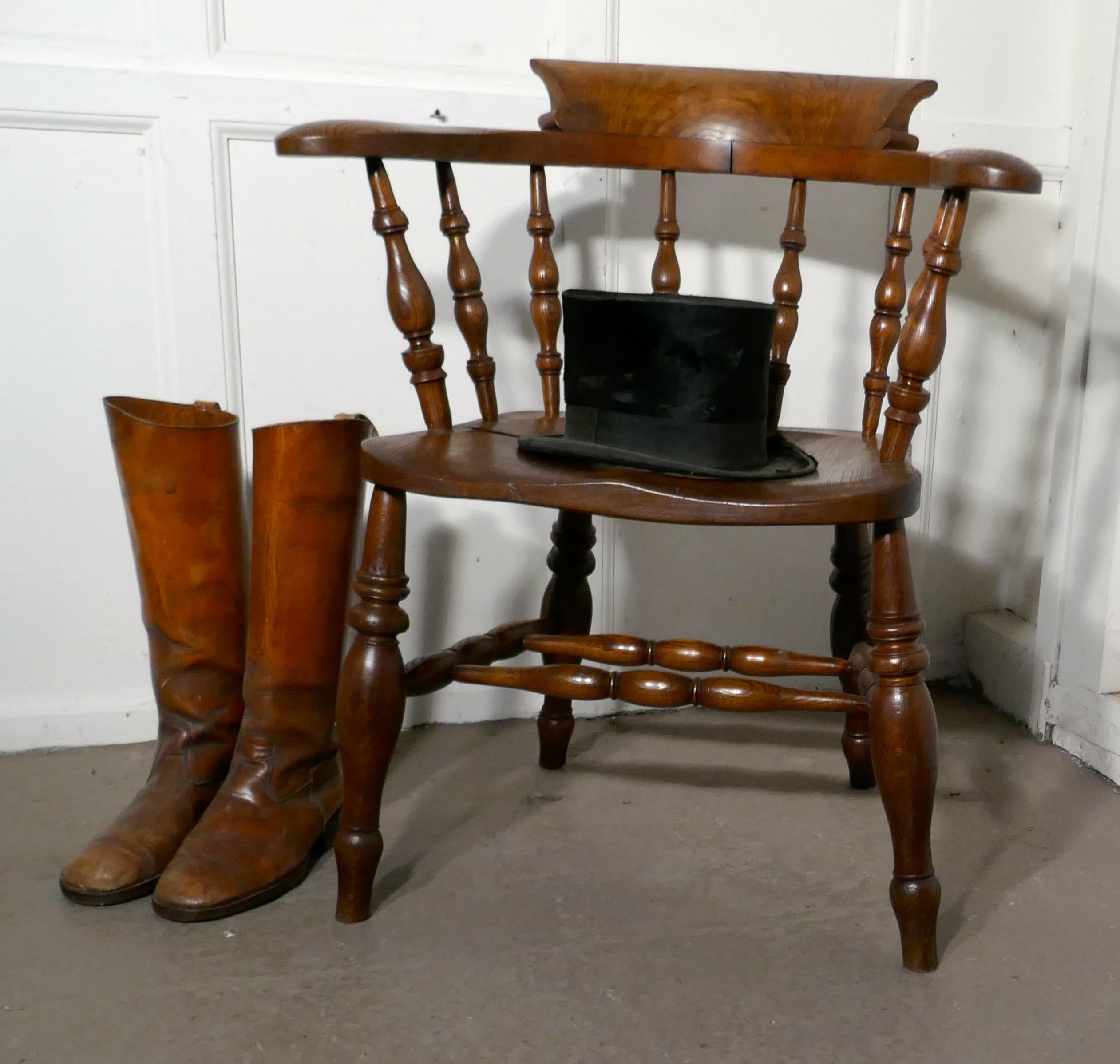 19th Century Elm and Ash Smokers Bow Office or Desk Chair For Sale 3