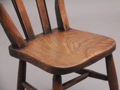 Sedia da bambino in olmo del XIX secolo