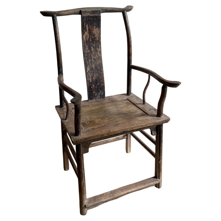 19th Century Elm Yoke-Back Chair For Sale