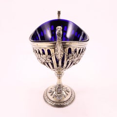 19th Century Embossed and Chiselled Silver and Gold Bowl with Blue Crystal