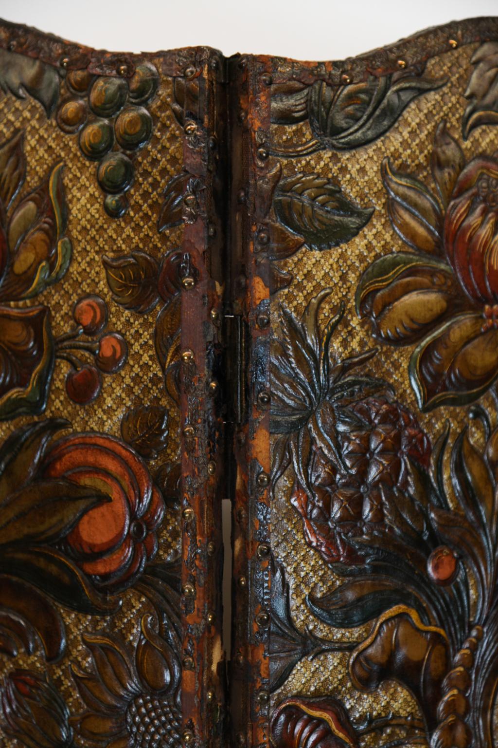 English 19th Century Embossed Leather Four Fold Screen For Sale