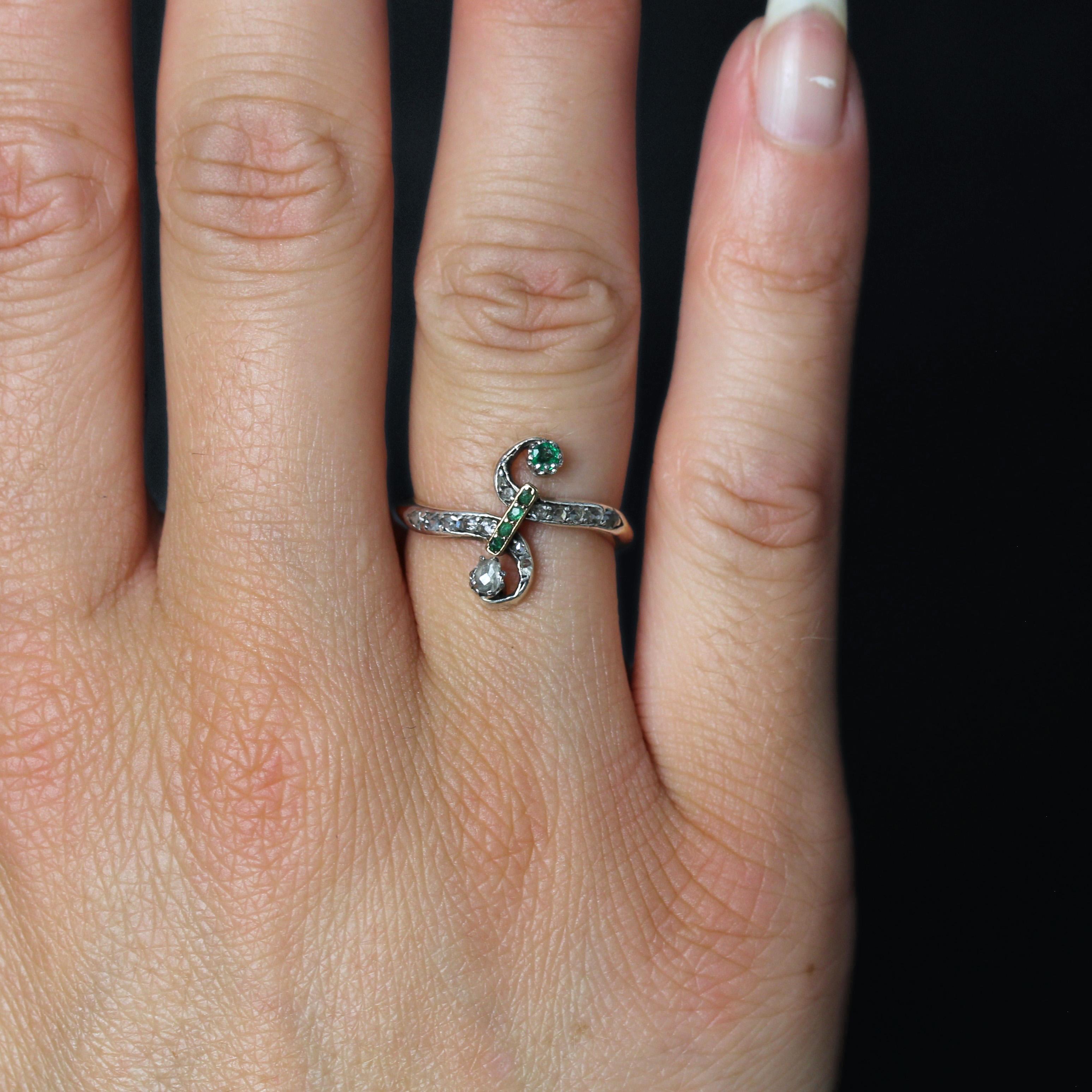 Smaragd-Diamant-Ring aus 18 Karat Roségold aus dem 19. Jahrhundert Du und ich im Angebot 1