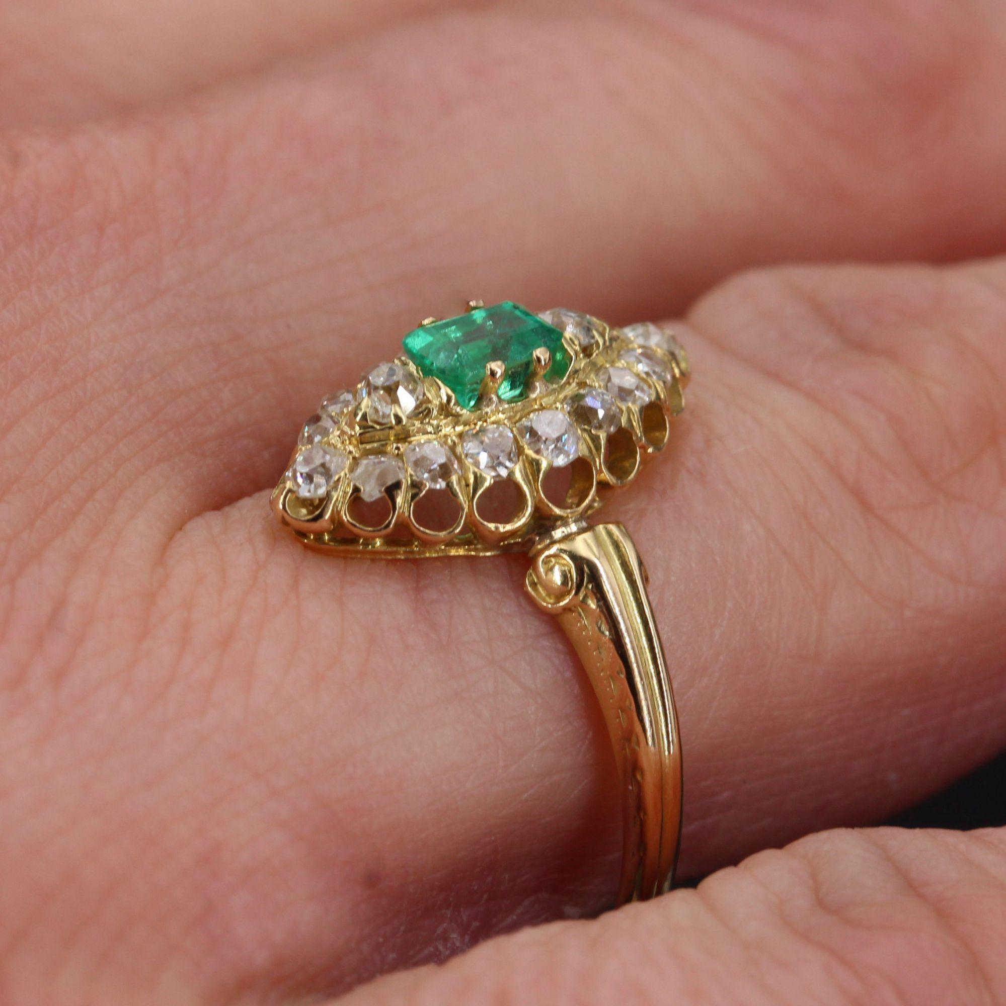 19th Century Emerald Diamond 18 Karat Yellow Gold Marquise Ring For Sale 5
