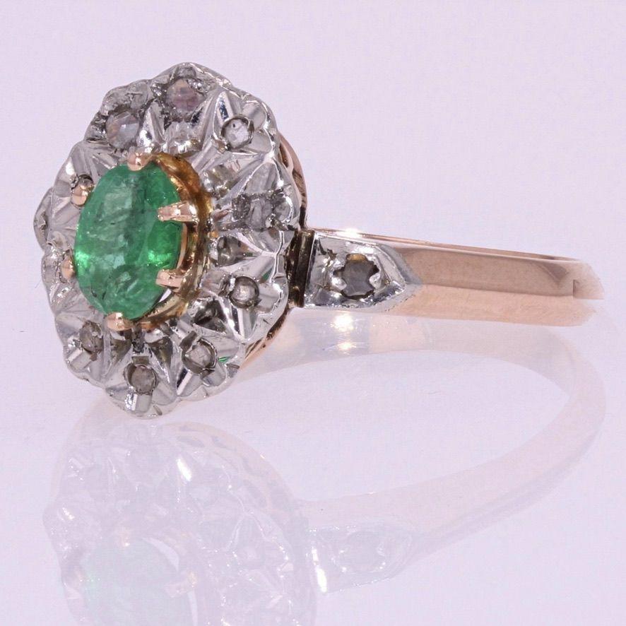19th Century Emerald Diamonds 18 Karat Rose Gold Pompadour Ring In Good Condition In Poitiers, FR