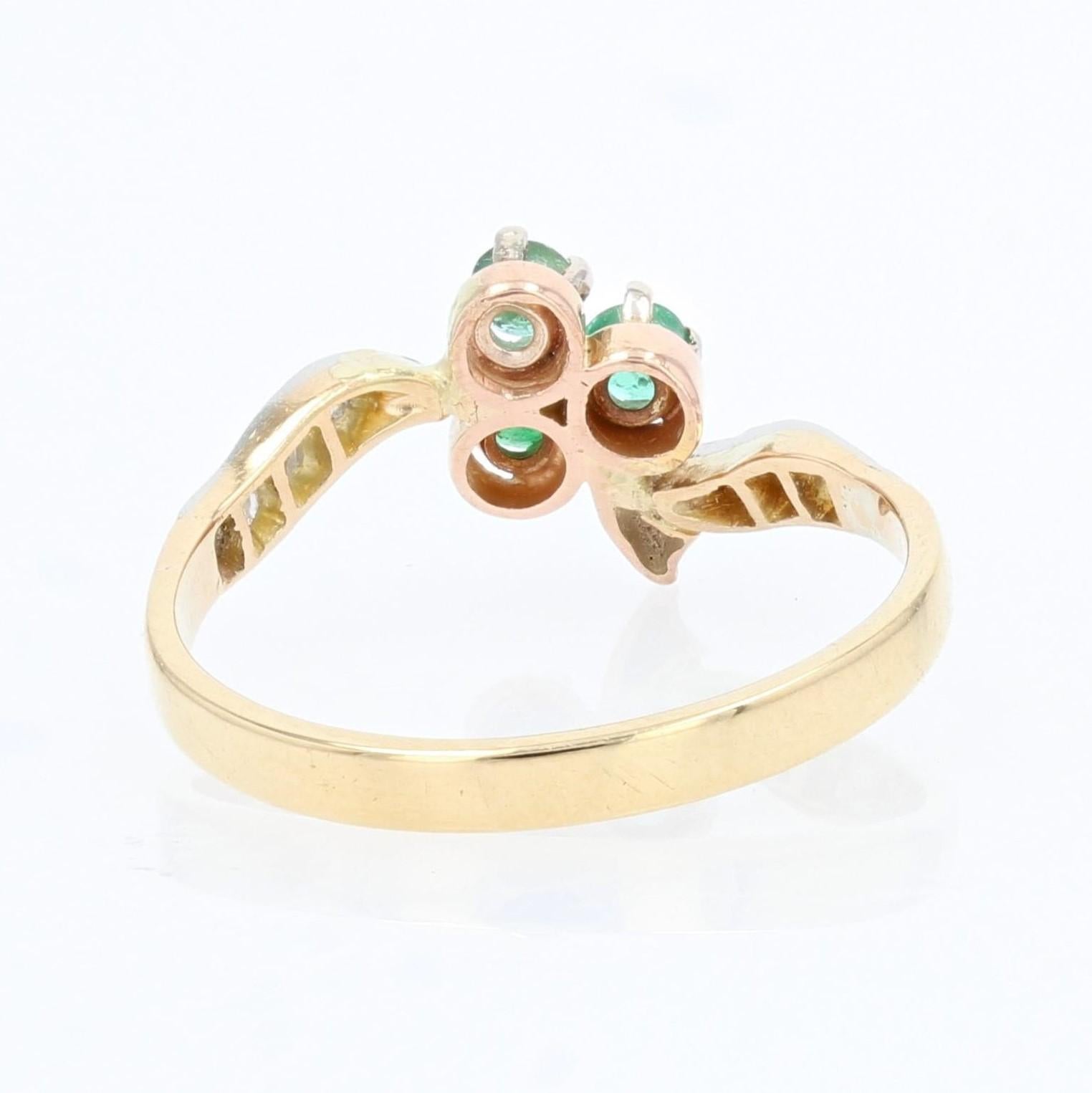 19th Century Emerald Diamonds 18 Karat Yellow Gold Clover Shape Ring For Sale 9