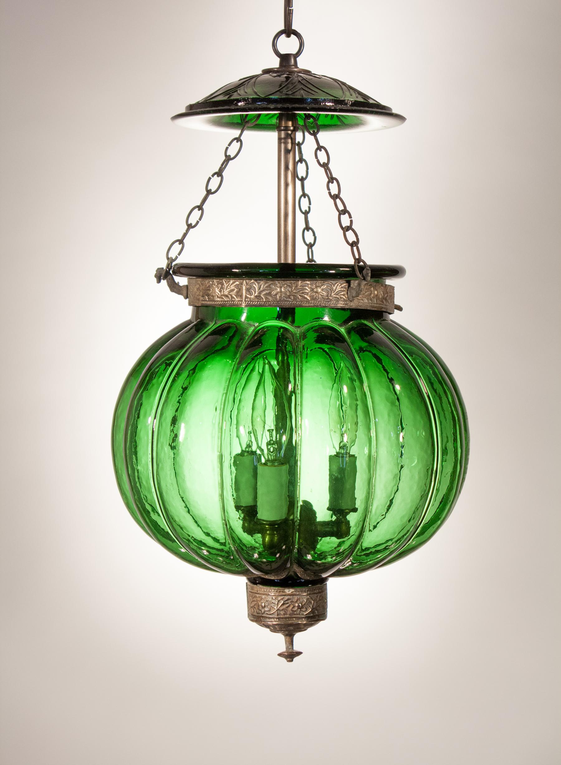 Victorian 19th Century Emerald Green Pumpkin or Melon Bell Jar Lantern