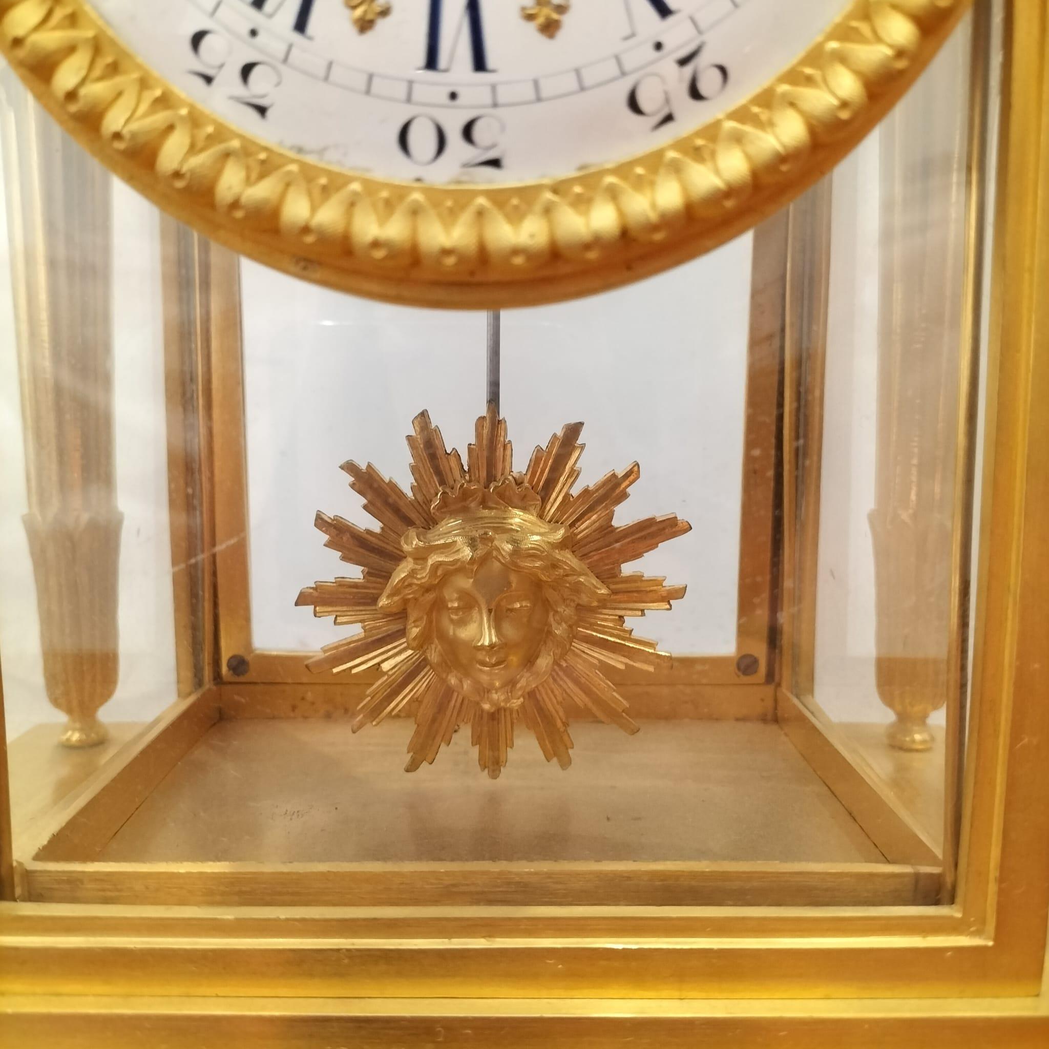 Pendule en bronze doré et marbre bleu Turquin, Raingo Frères, XIXe siècle. 6
