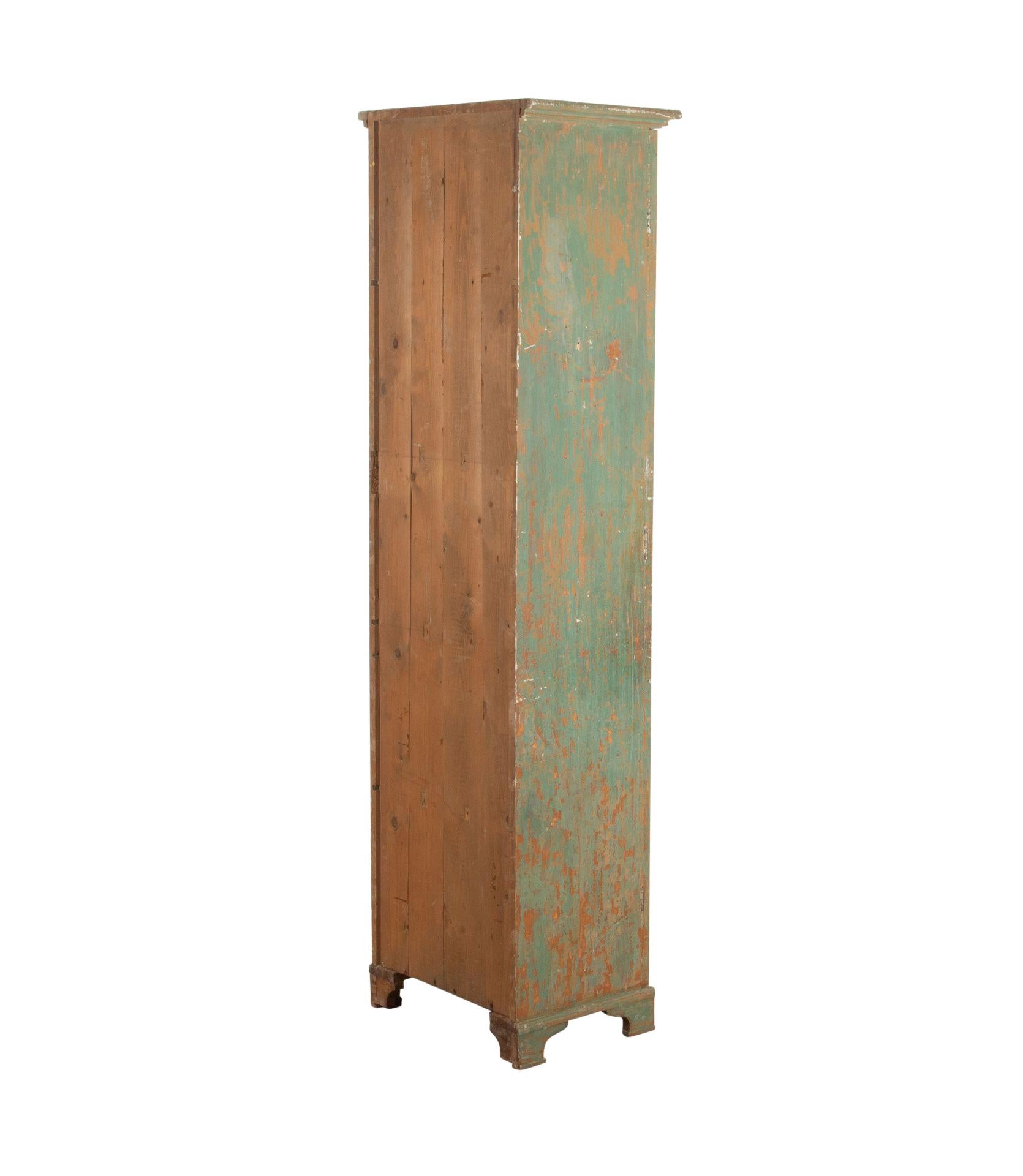 19th Century Empire Column Cabinet from the North of Sweden For Sale 3