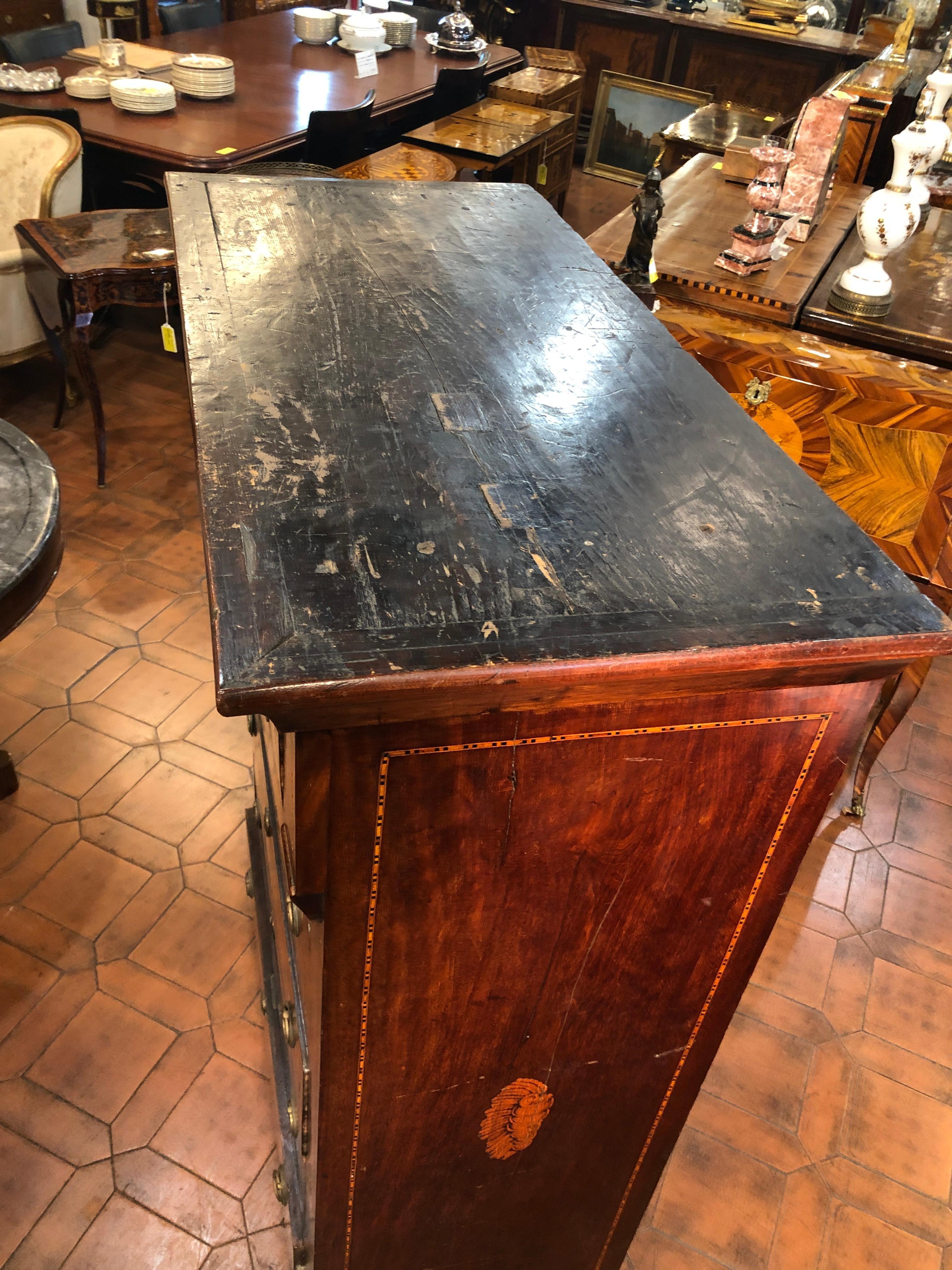 19th Century Empire Dutch Mahogany Inlay Chest of Drawers, 1820s For Sale 3