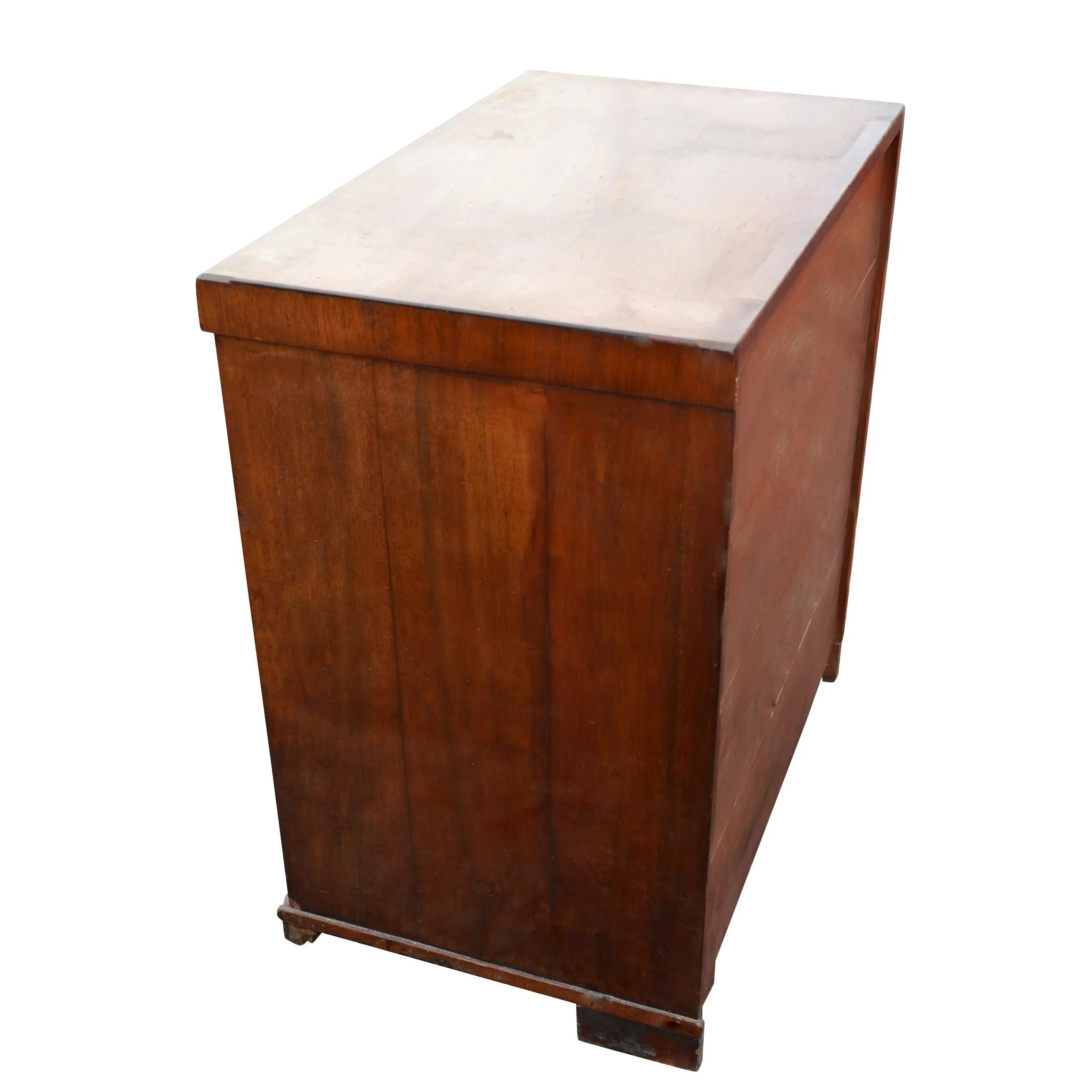 19th century Empire Four Drawer Chest In Good Condition For Sale In Pasadena, TX
