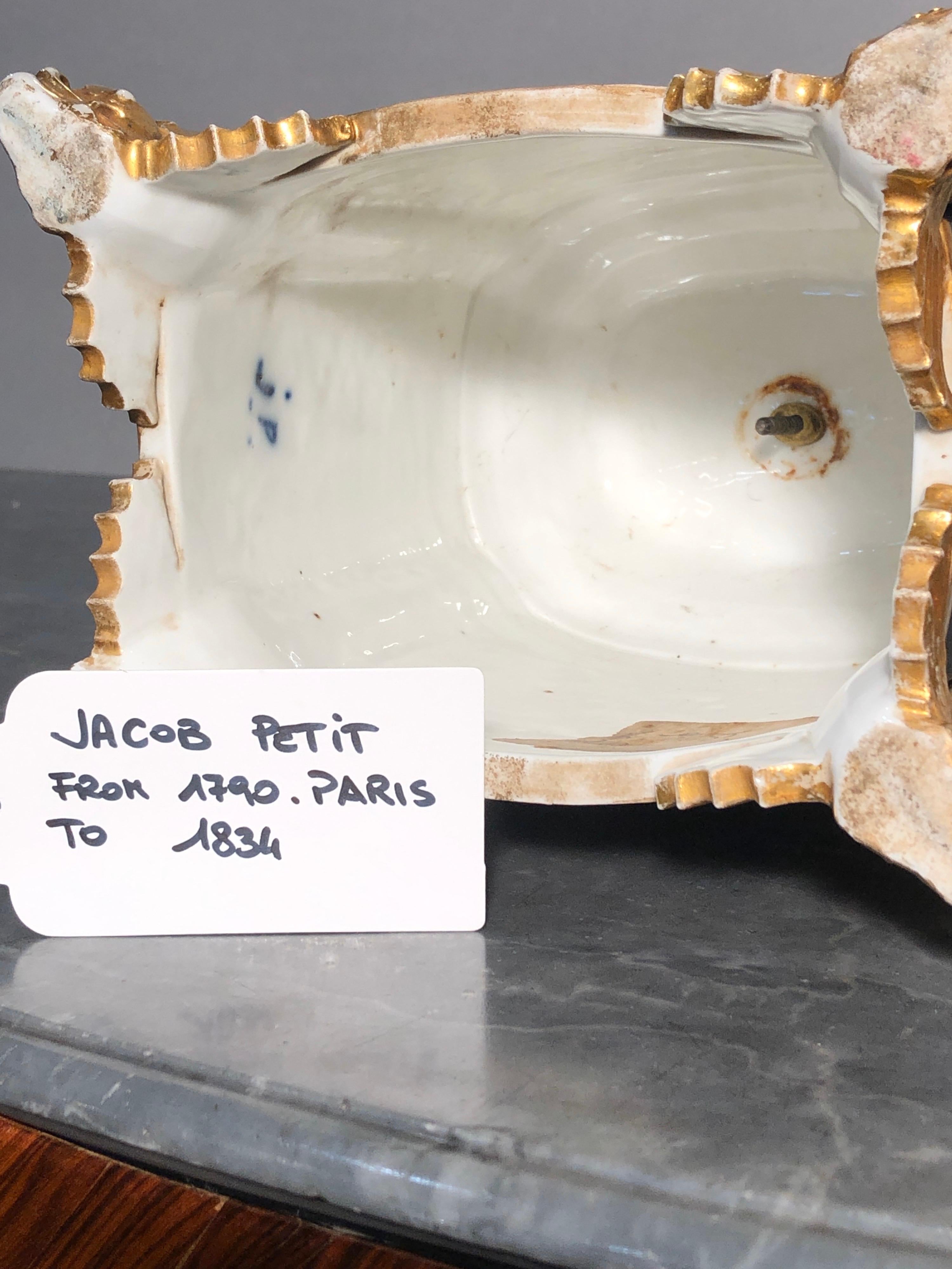 Jacob Petit Charles X du 19ème siècle  Vase 1820 en vente 7