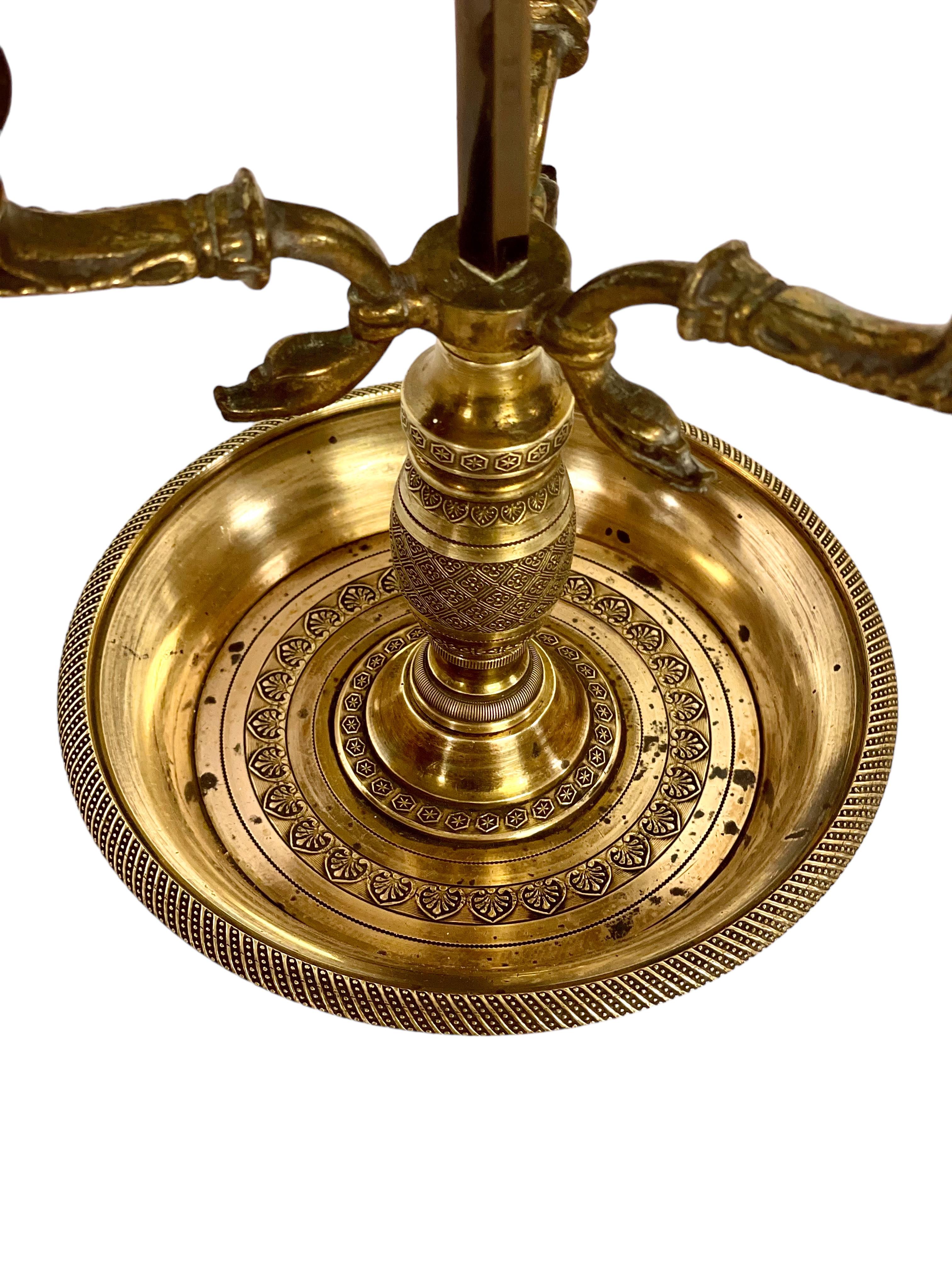 Bronze Lampe de table Bouillotte Empire en bronze doré du XIXe siècle en vente