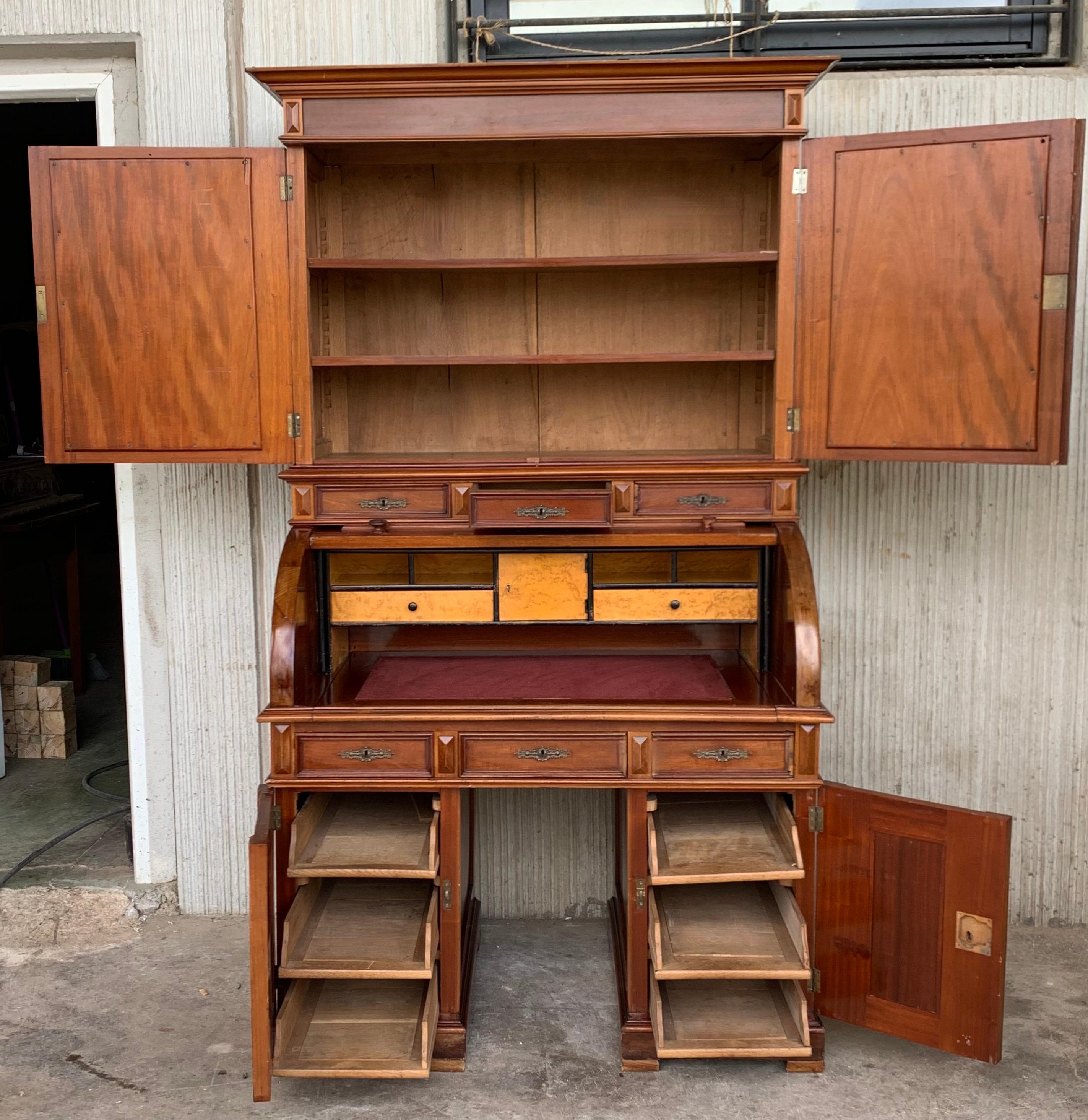 19th Century Empire Mahogany Bureau Secretary with Bookcase In Good Condition For Sale In Miami, FL