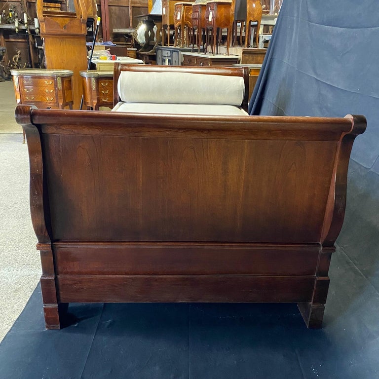 19th Century Empire Mahogany Sleigh Sofa Daybed or Single Bed For Sale