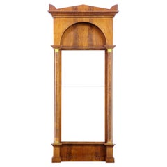 Miroir de pilier en acajou de style néo-empire du XIXe siècle