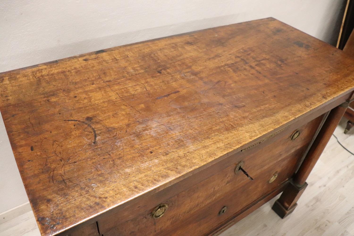 19th Century Empire Solid Walnut Commode or Chest of Drawers In Good Condition In Casale Monferrato, IT