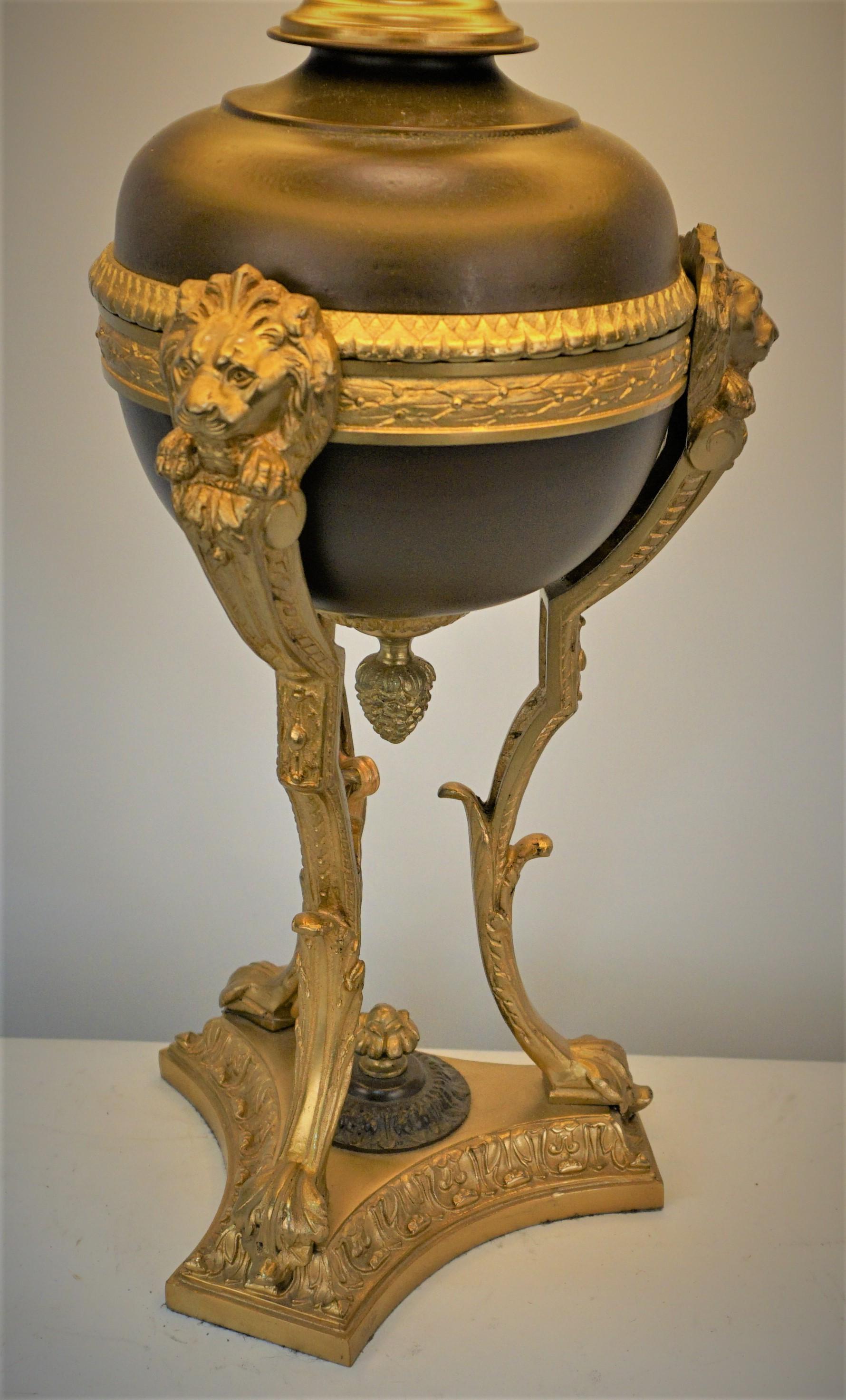 Lacquered 19th Century Empire Style Bronze Table Lamp For Sale