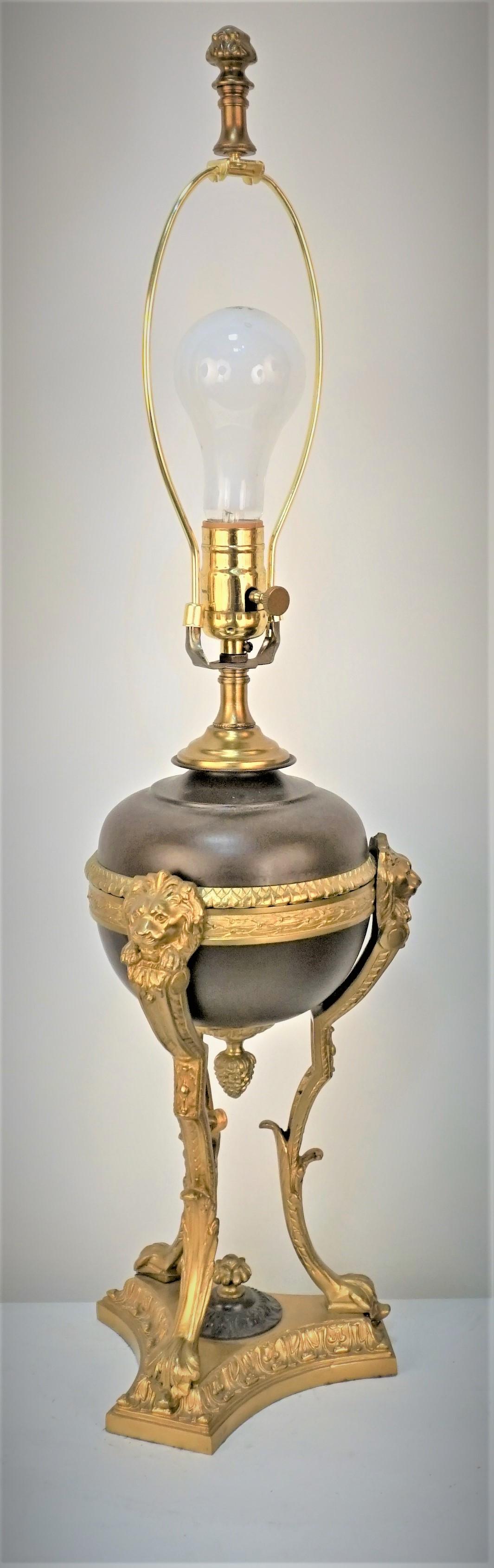 19th Century Empire Style Bronze Table Lamp For Sale 1