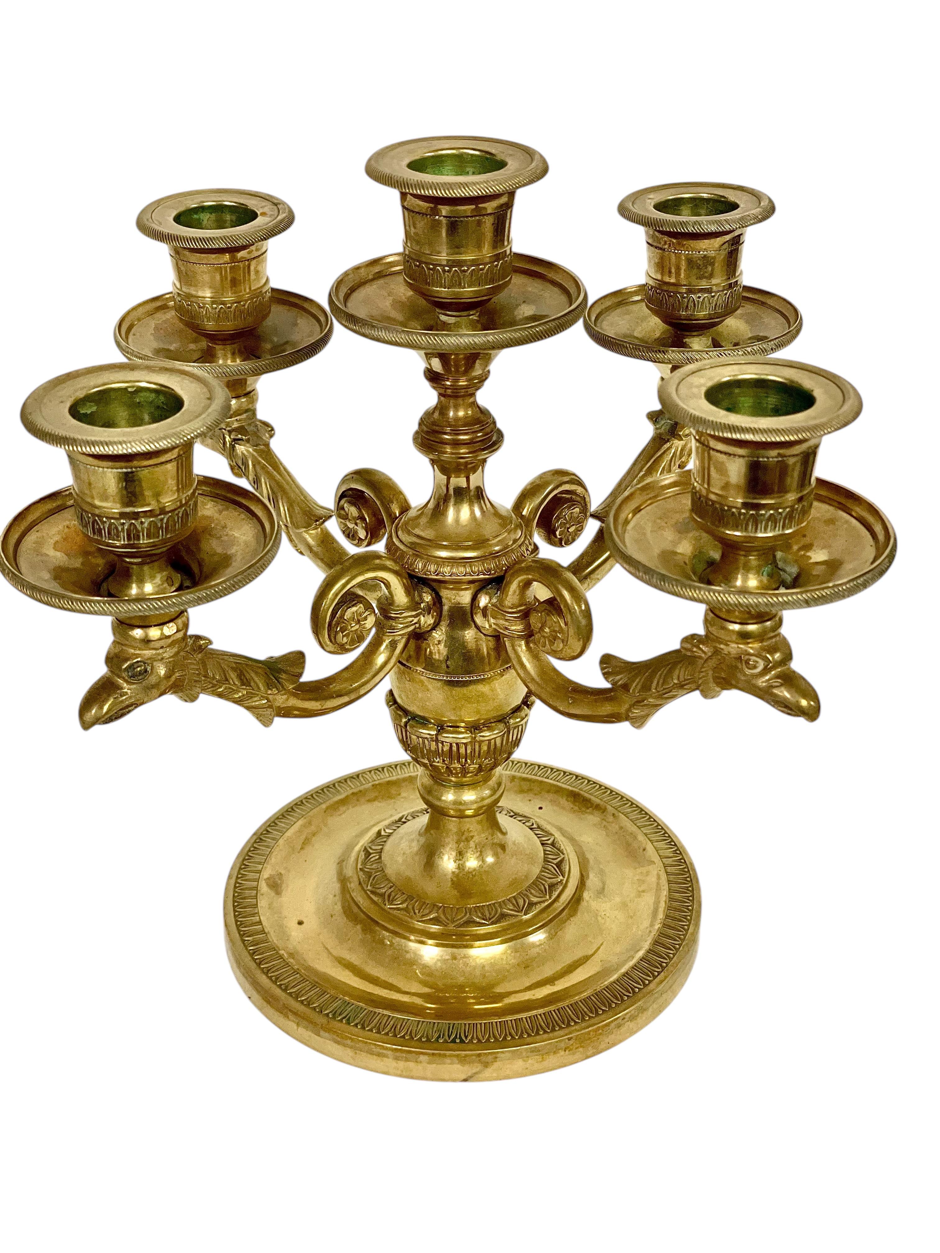Intagliato Candelabro in bronzo dorato stile Impero del XIX secolo in vendita