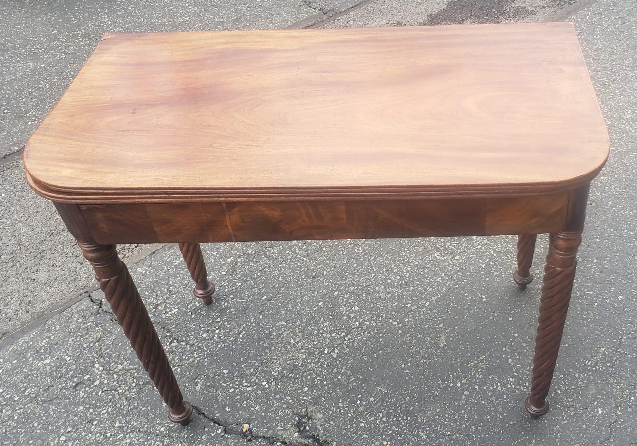 19th Century Empire Style Mahogany Fold-Top Game Table or Console Table In Good Condition For Sale In Germantown, MD