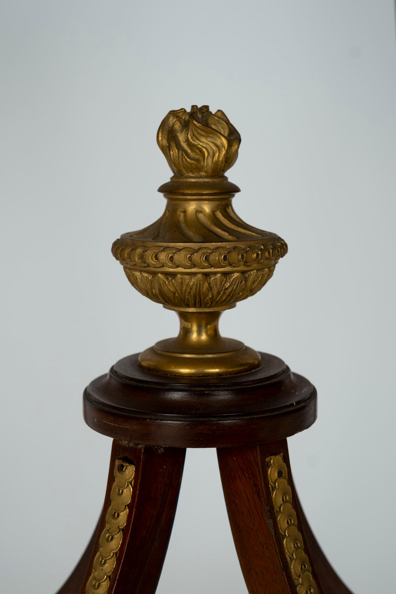 19th Century Empire Style Mahogany Table Stand For Sale 4
