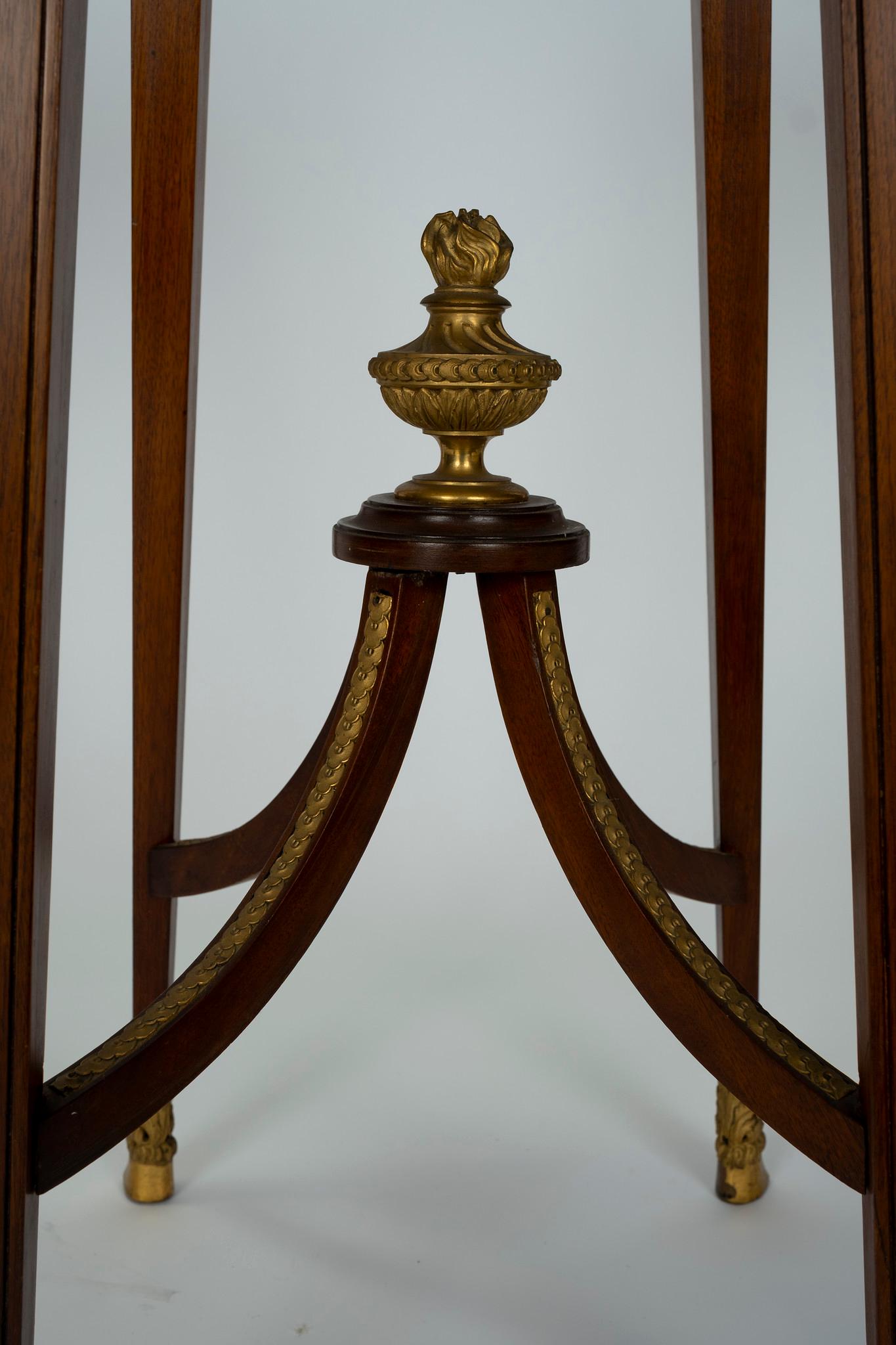19th Century Empire Style Mahogany Table Stand For Sale 5
