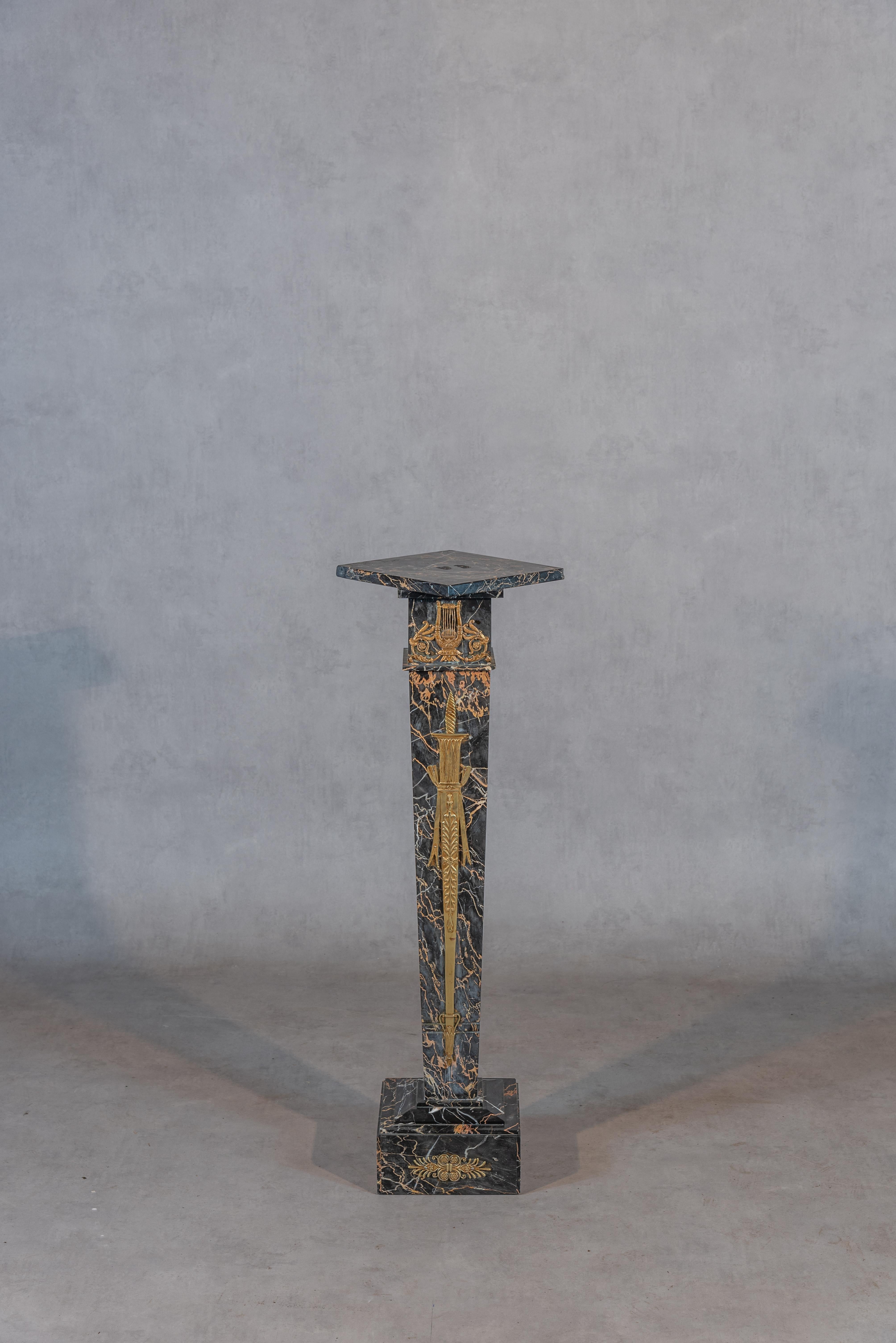 Step into a world of timeless elegance with this stunning 19th Century Empire Style Marble Column. A true masterpiece, this column is crafted from a rare and refined type of marble known as 