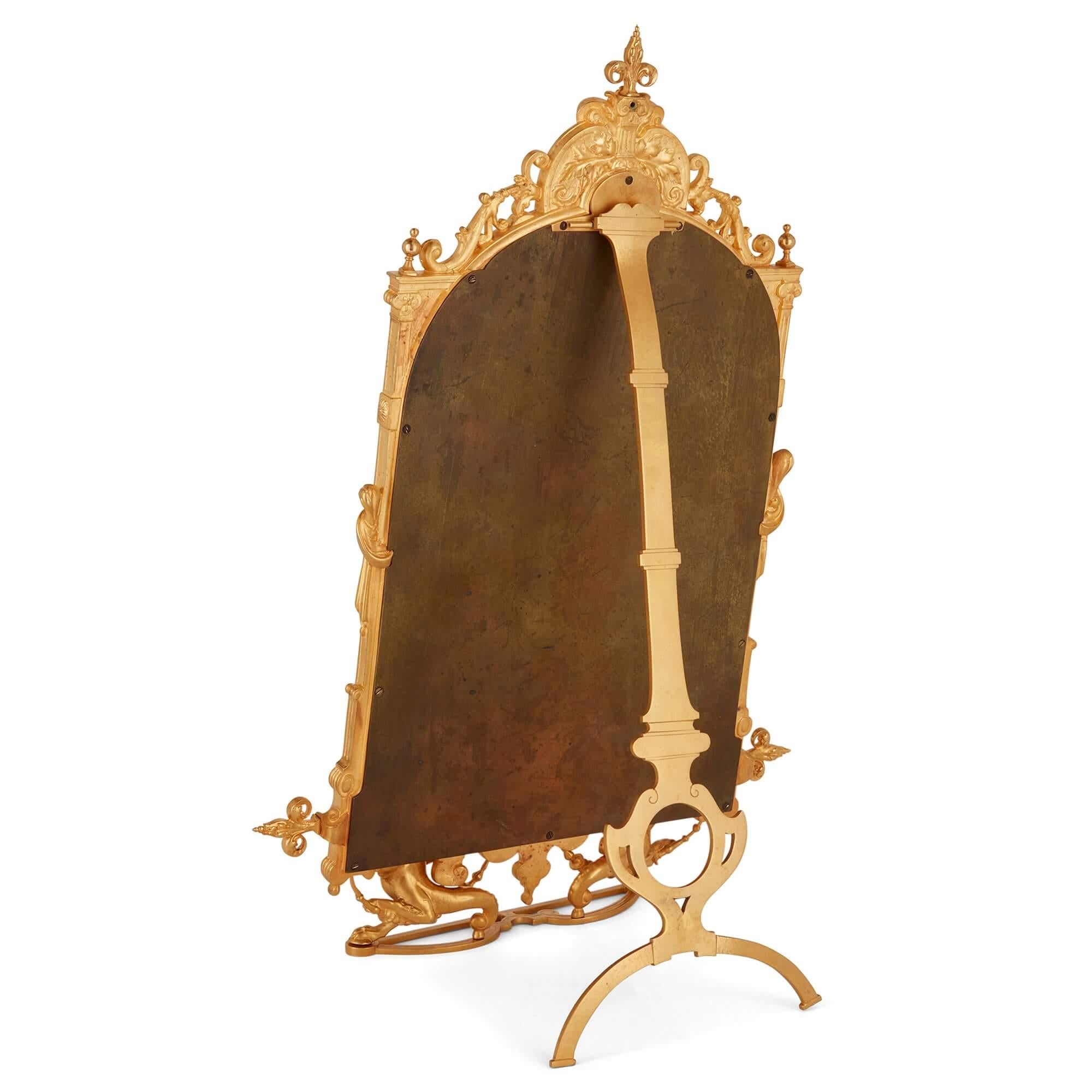 Doré Miroir de table en bronze doré de style Empire du 19e siècle en vente
