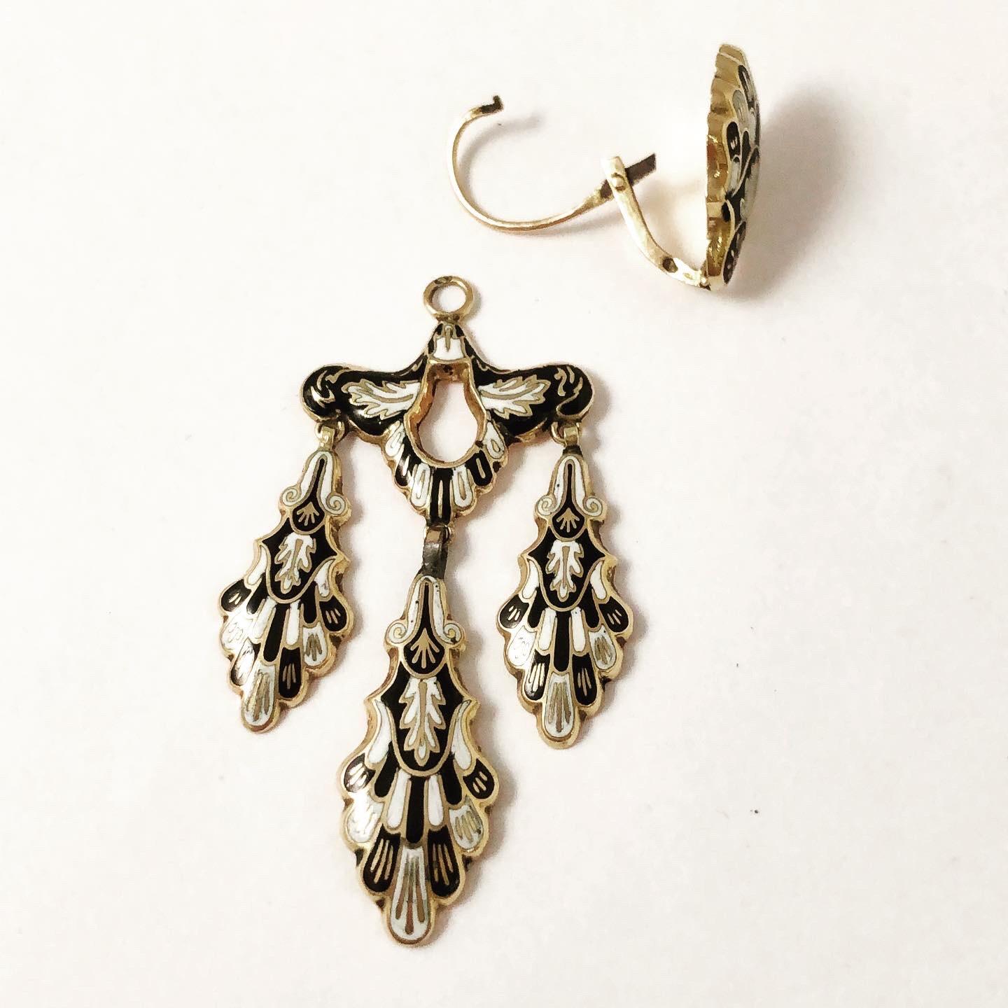 Victorian Enamel Girandole Chandelier Dangle Lever-Back 18k Gold Earrings 2